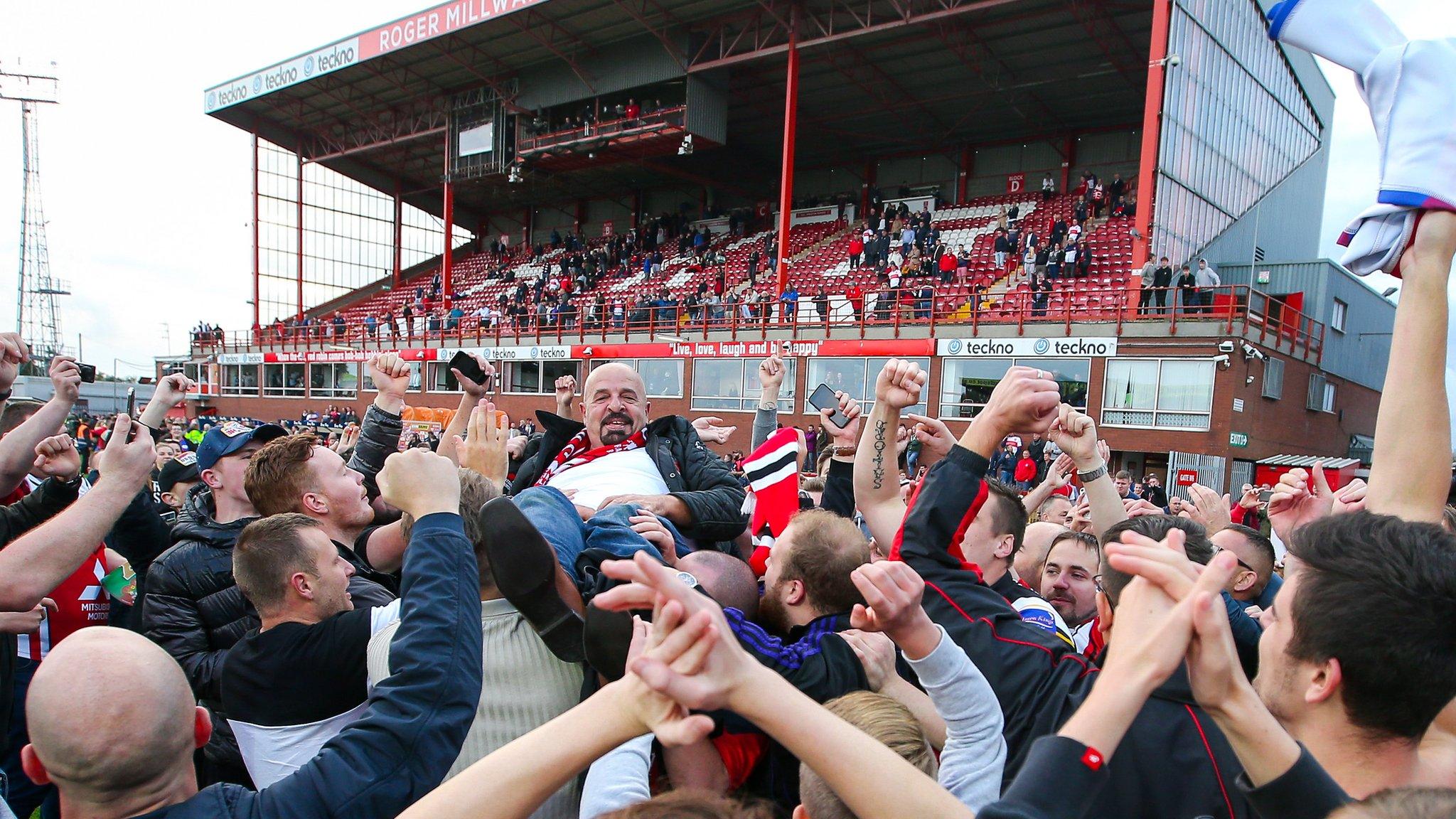 Salford fans celebrate