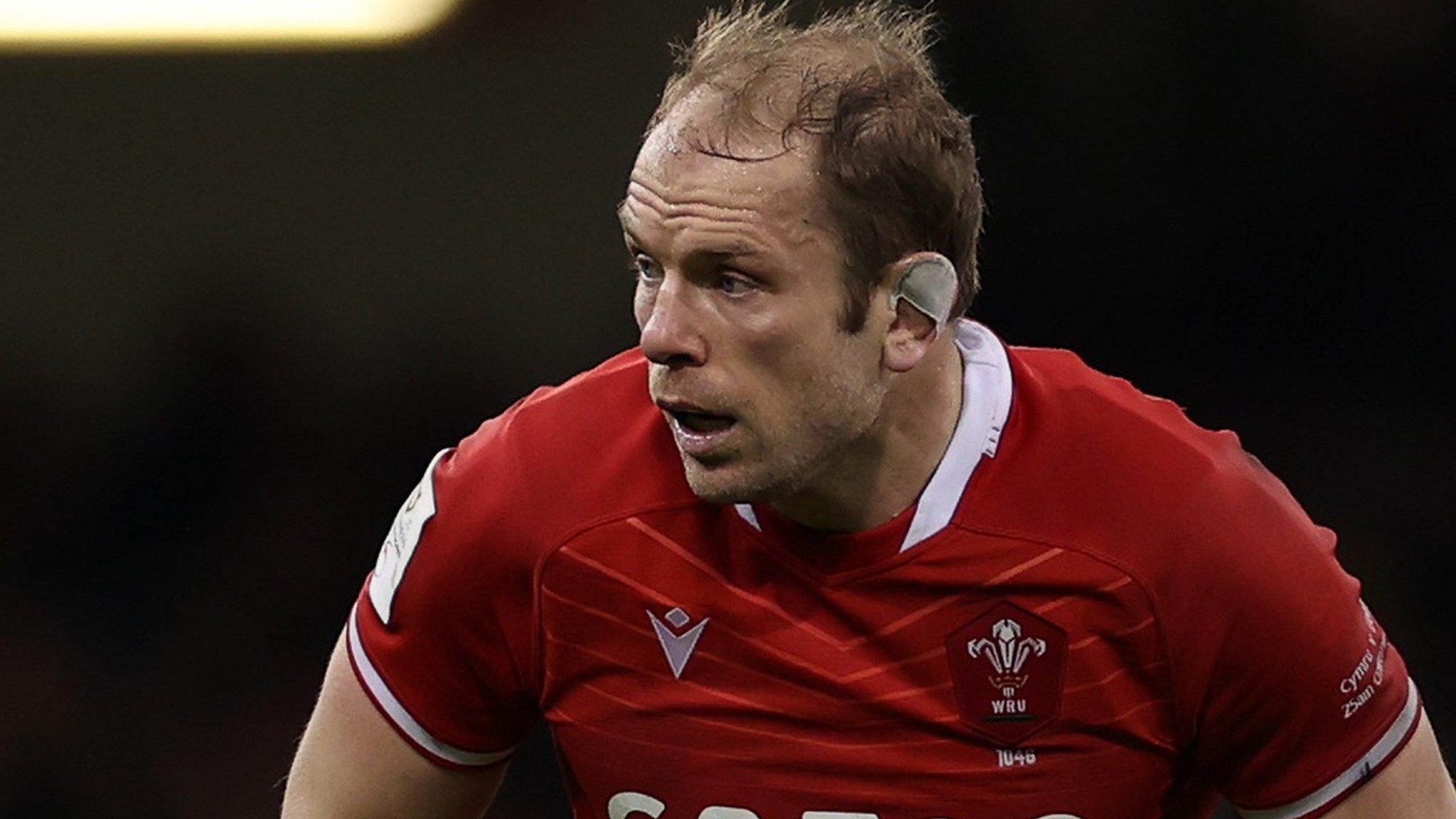 Alun Wyn Jones in action for Wales