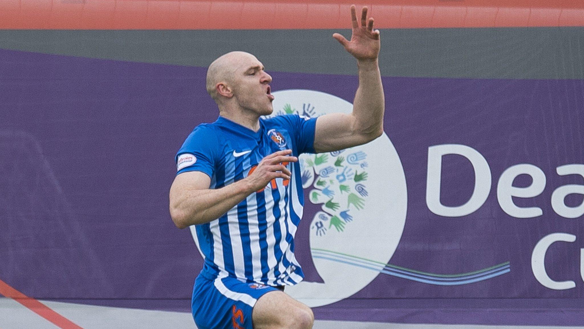 Conor Sammon celebrates his goal