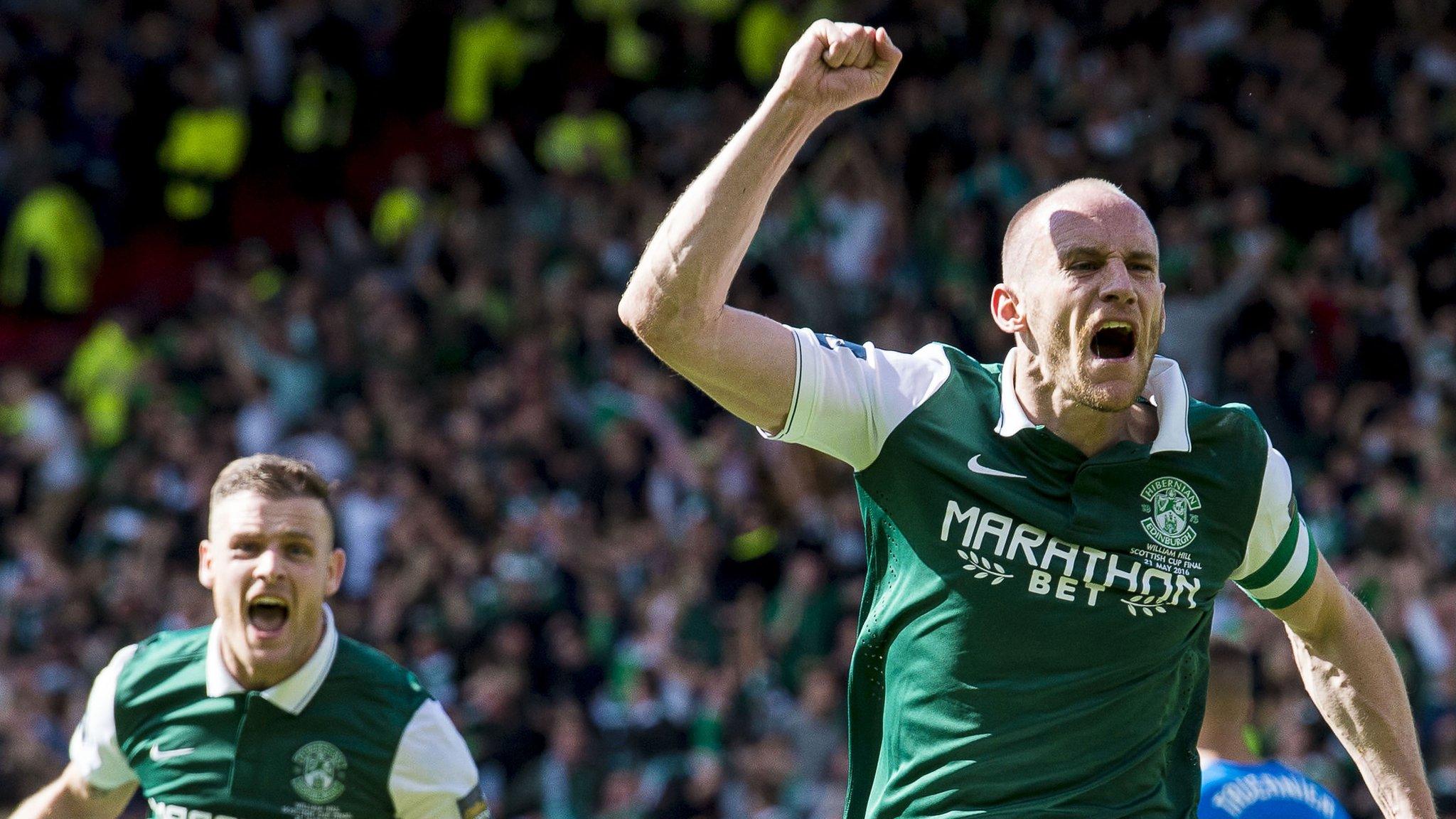 Hibernian players celebrating