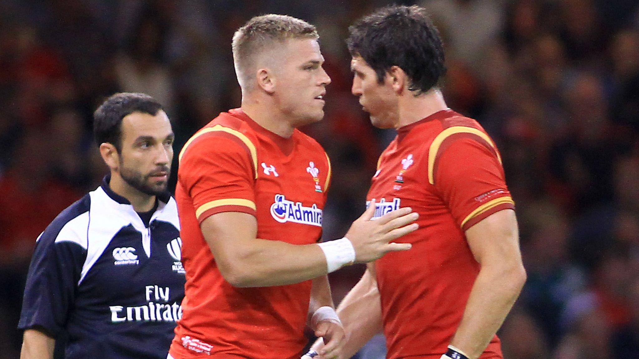 Gareth Anscombe and James Hook of Wales