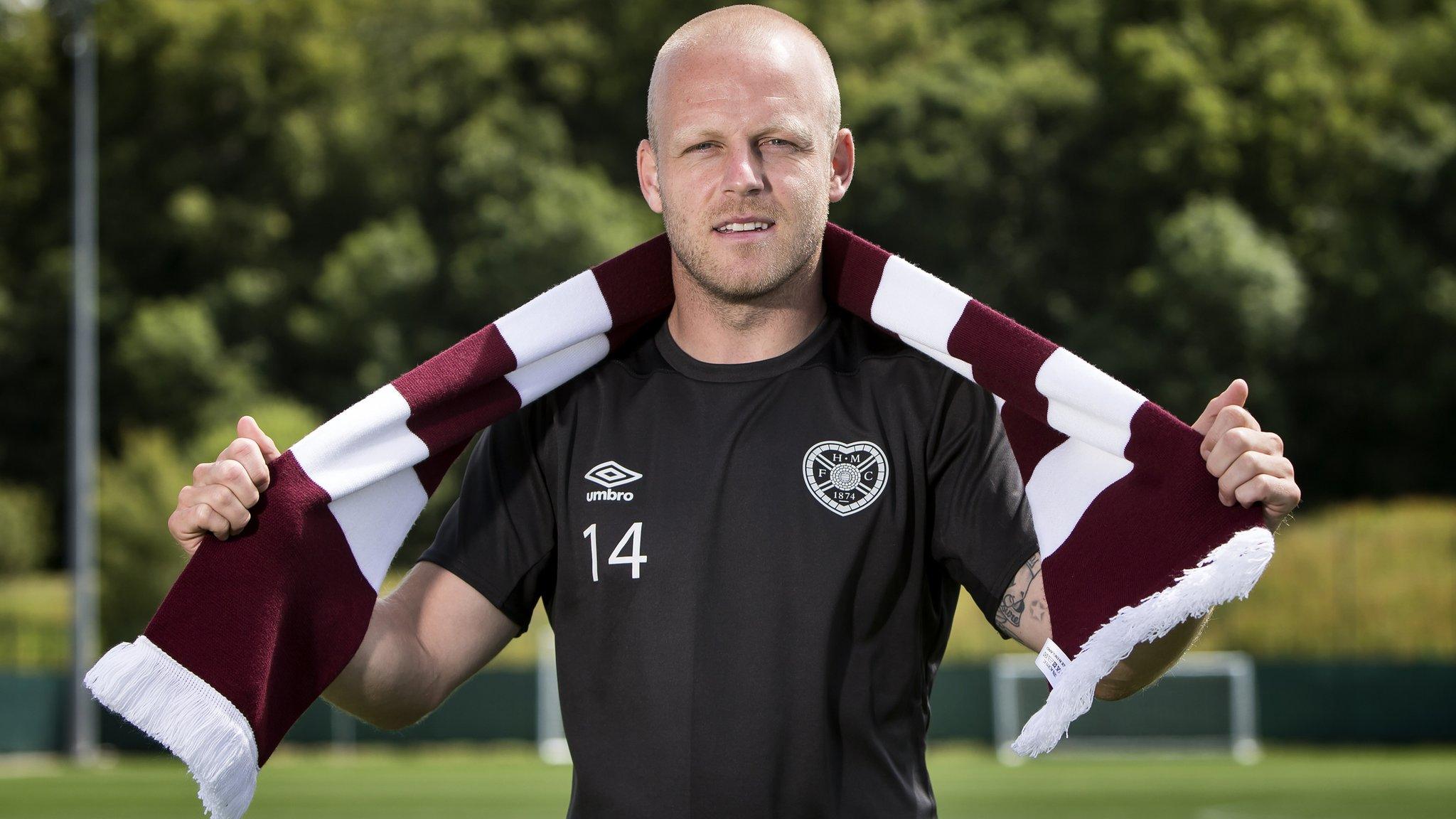 Steven Naismith is returning to Hearts on a season-long loan