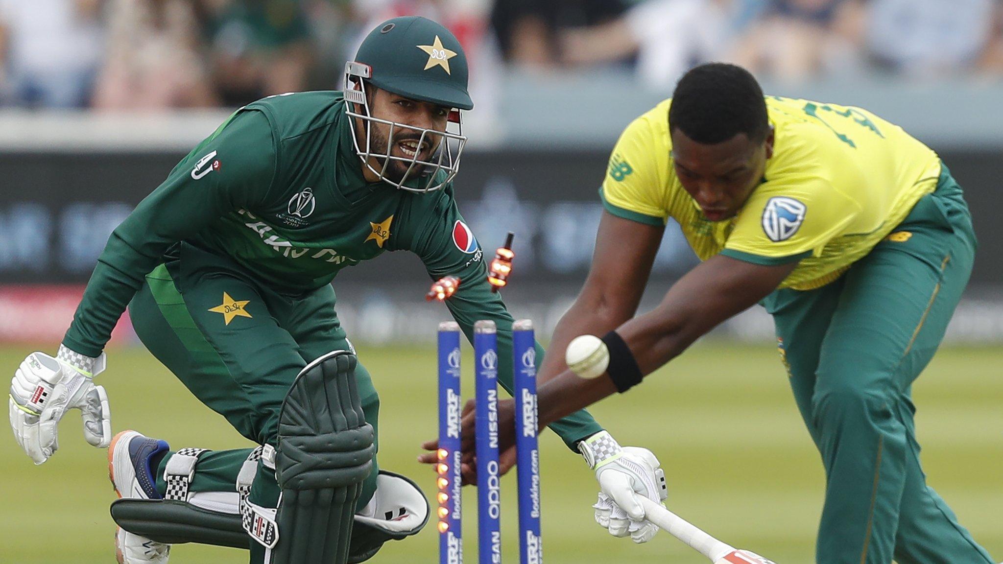 South Africa's Lungi Ngidi attempts to run out Pakistan's Shadab Khan