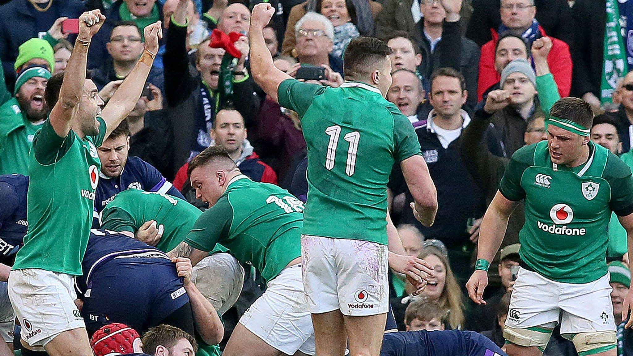 Ireland players celebrate against Scotland