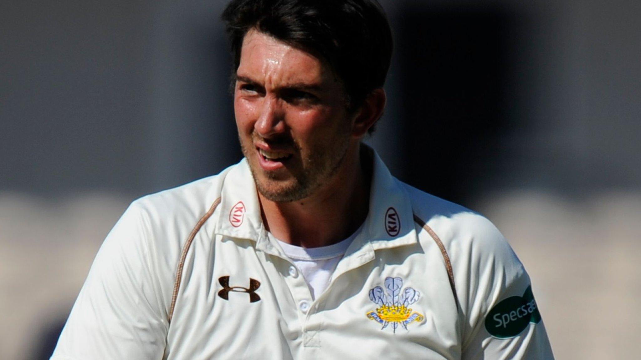 Surrey fast bowler Mark Footitt