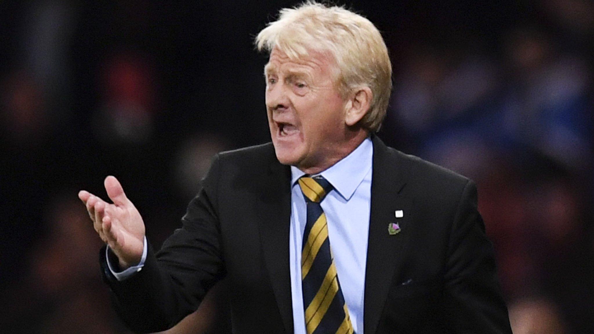 Scotland coach Gordon Strachan makes a point to his side in their 1-0 win over Slovakia