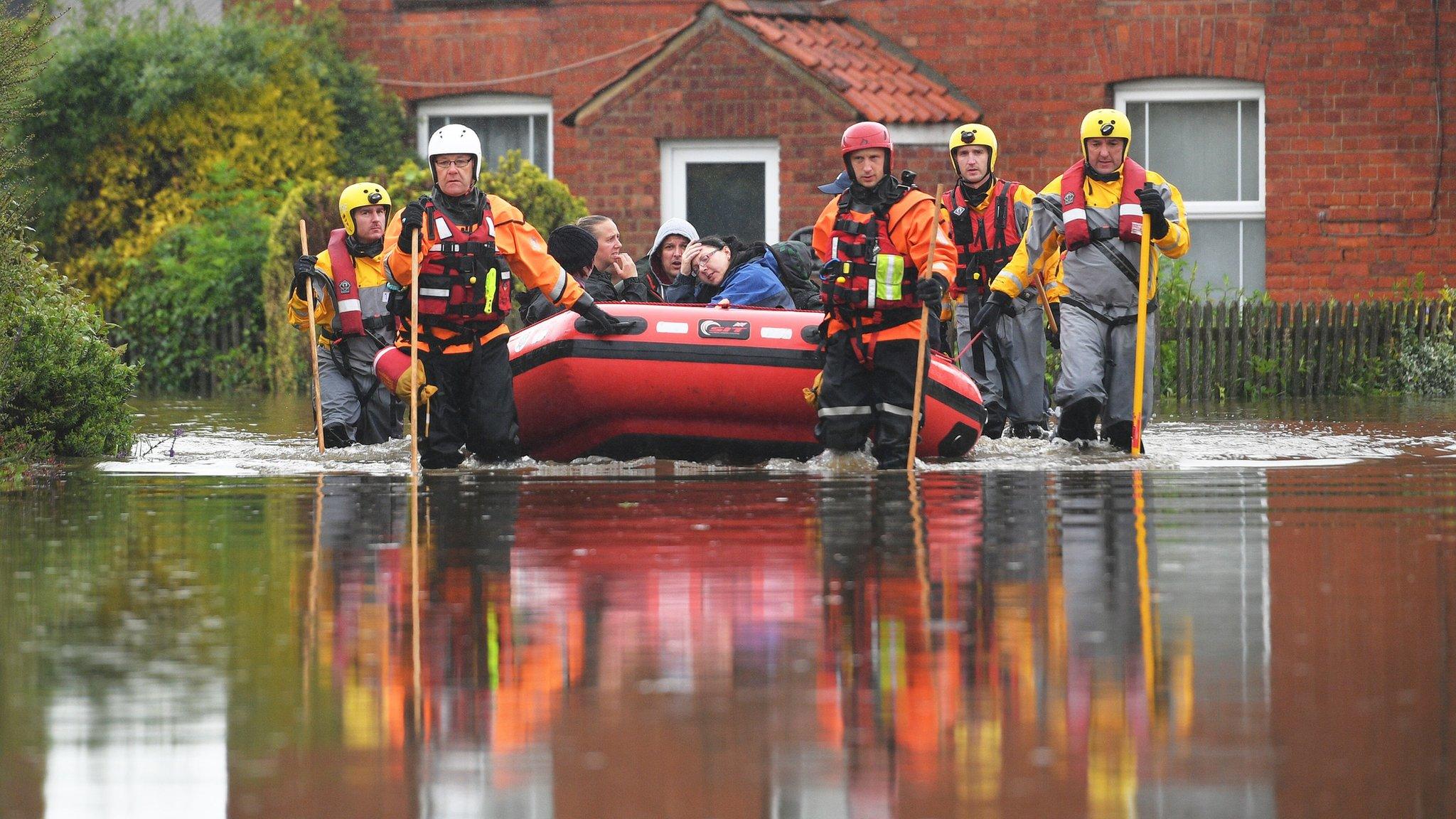 Rescue boat