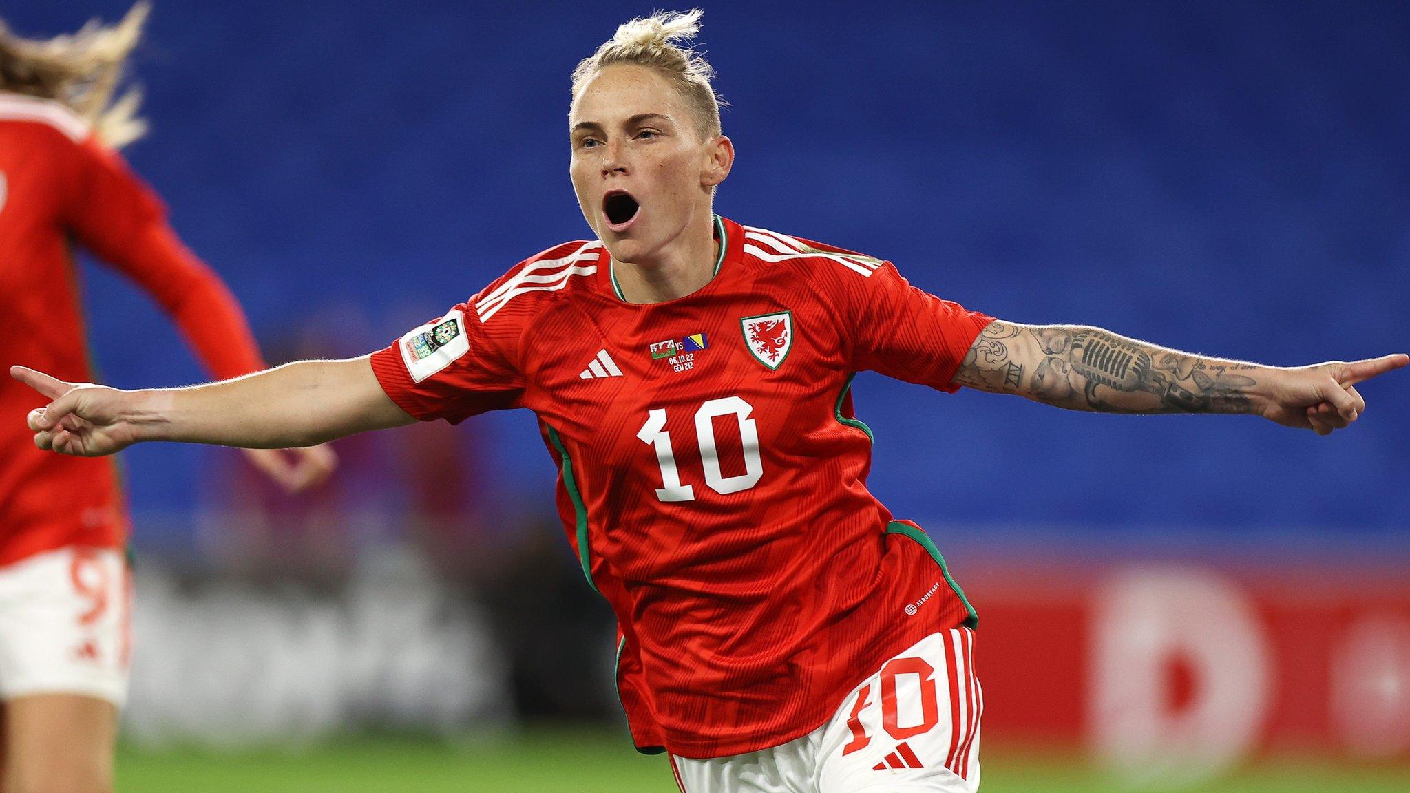 Jess Fishlock celebrates