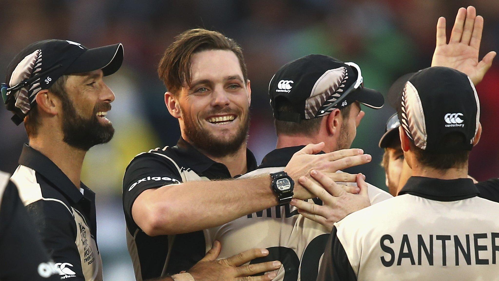 New Zealand celebrate a wicket