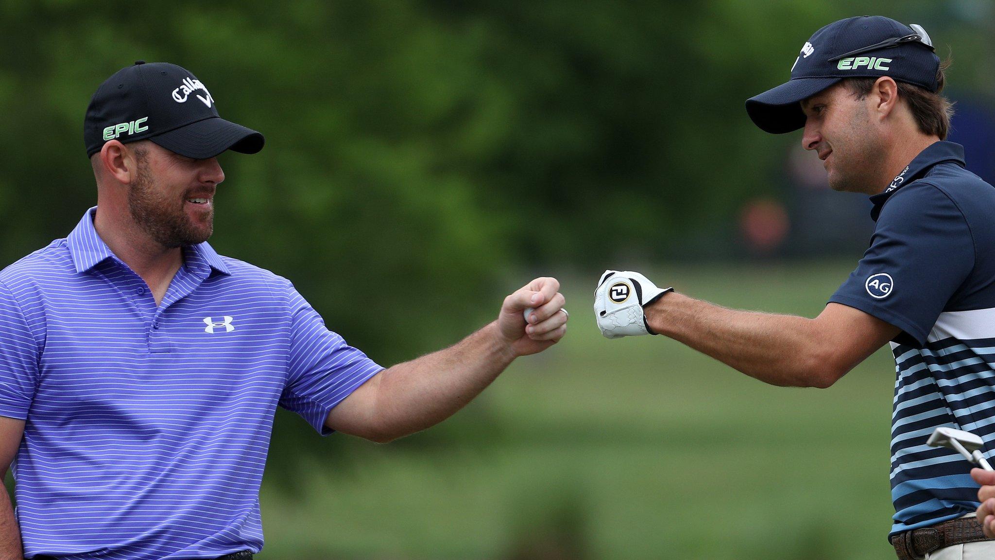 Scott Brown (left) and Kevin Kisner