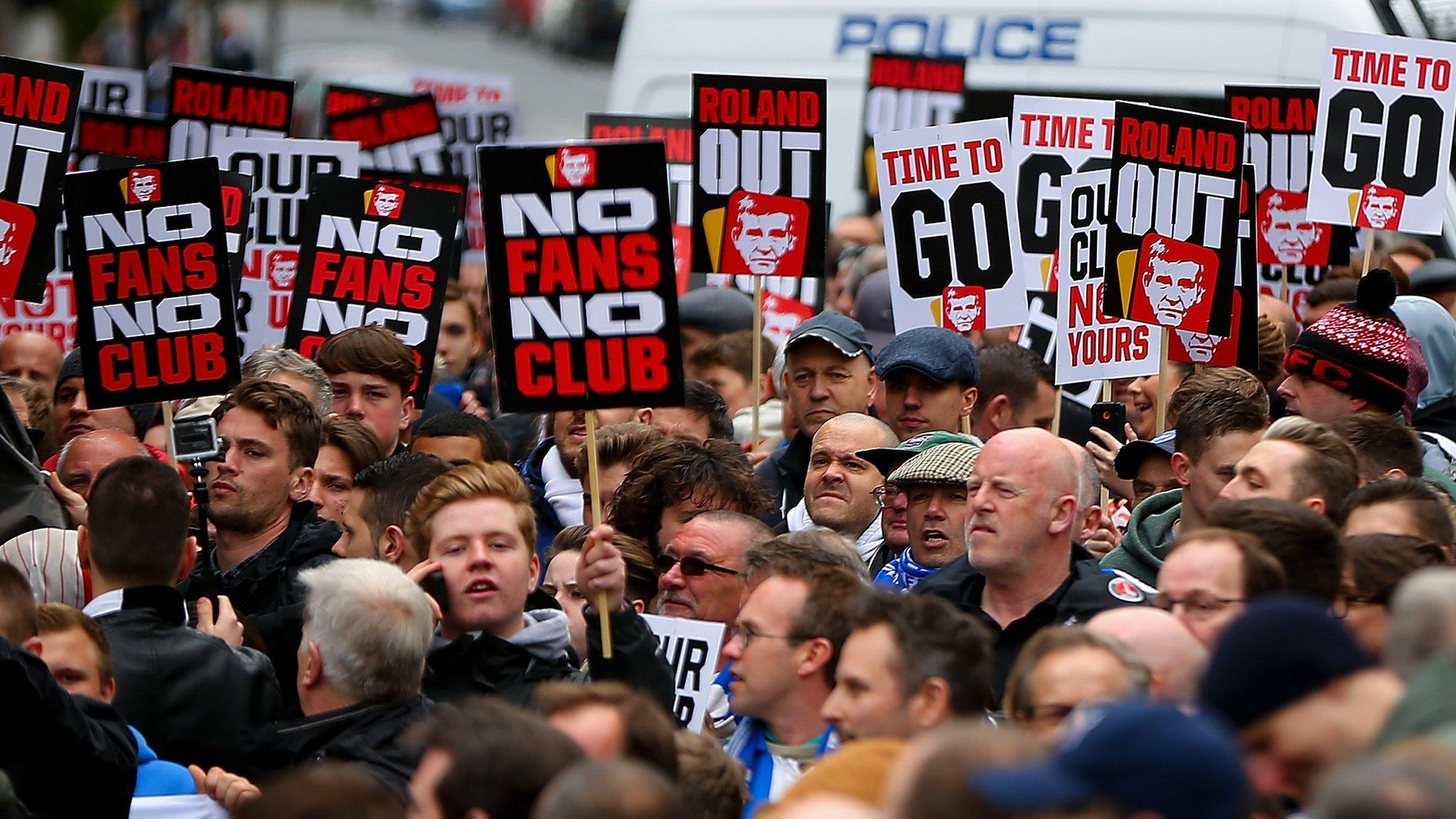 Charlton fans protest