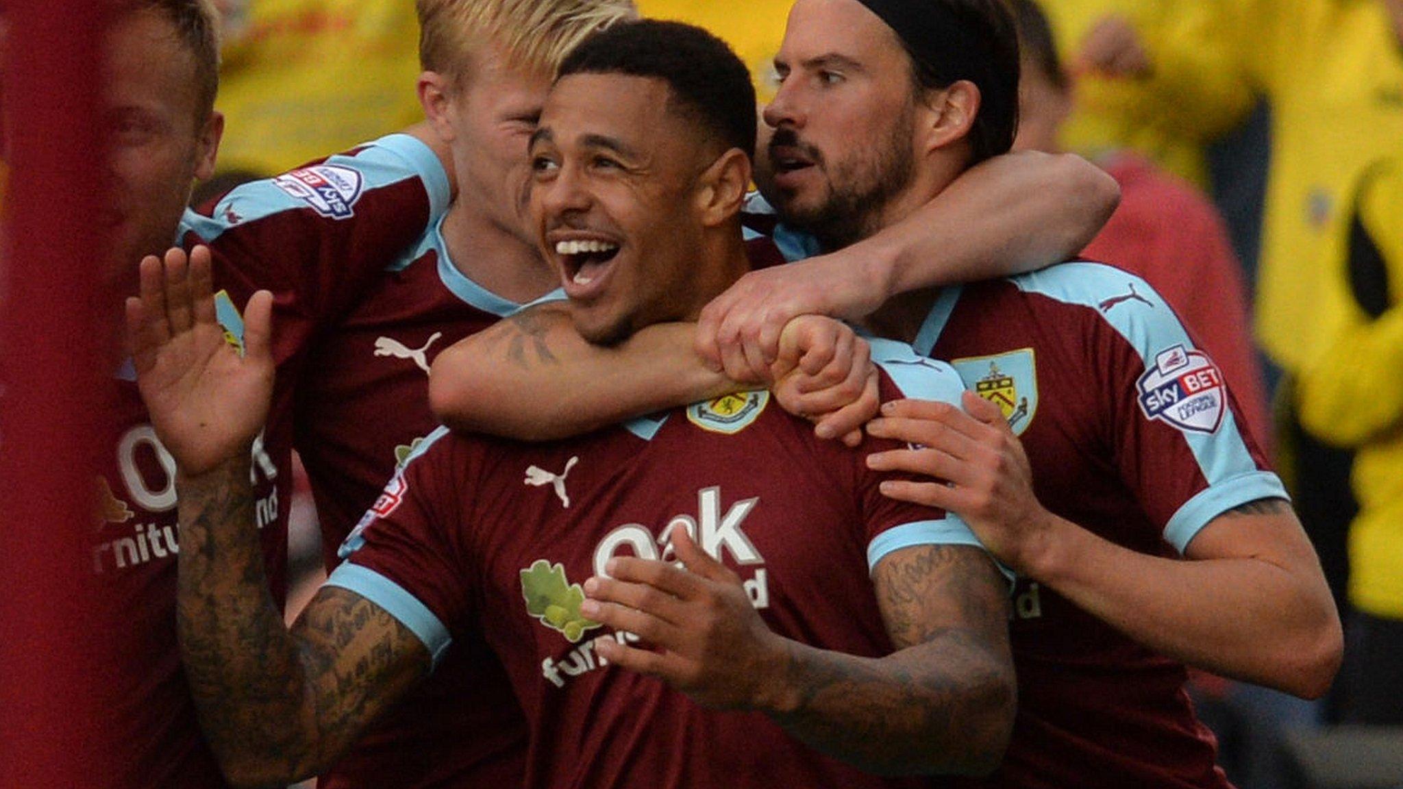 Andre Gray celebrates Burnley's first goal