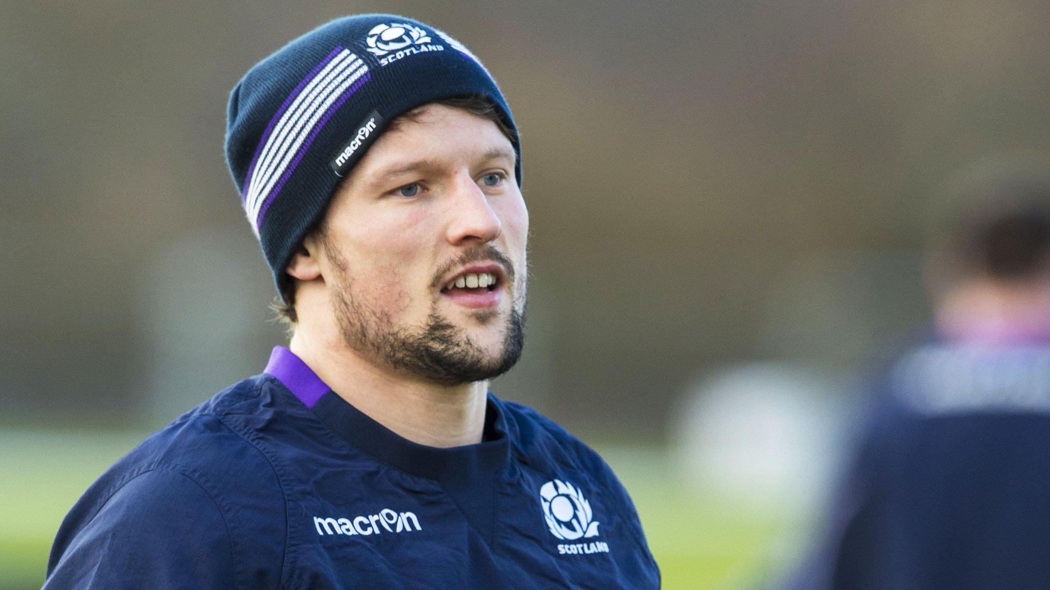 Glasgow centre Peter Horne returns to the Scotland squad