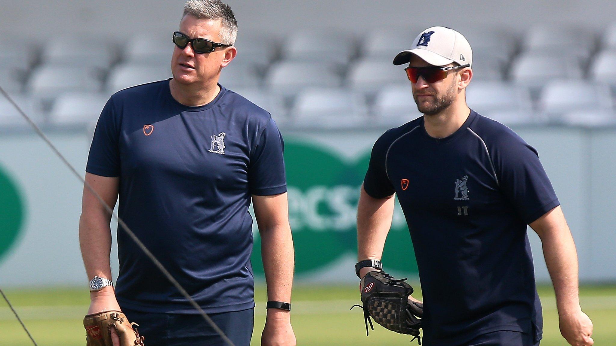 Bears sport director Ashley Giles (left) and first-team coach Jim Troughton