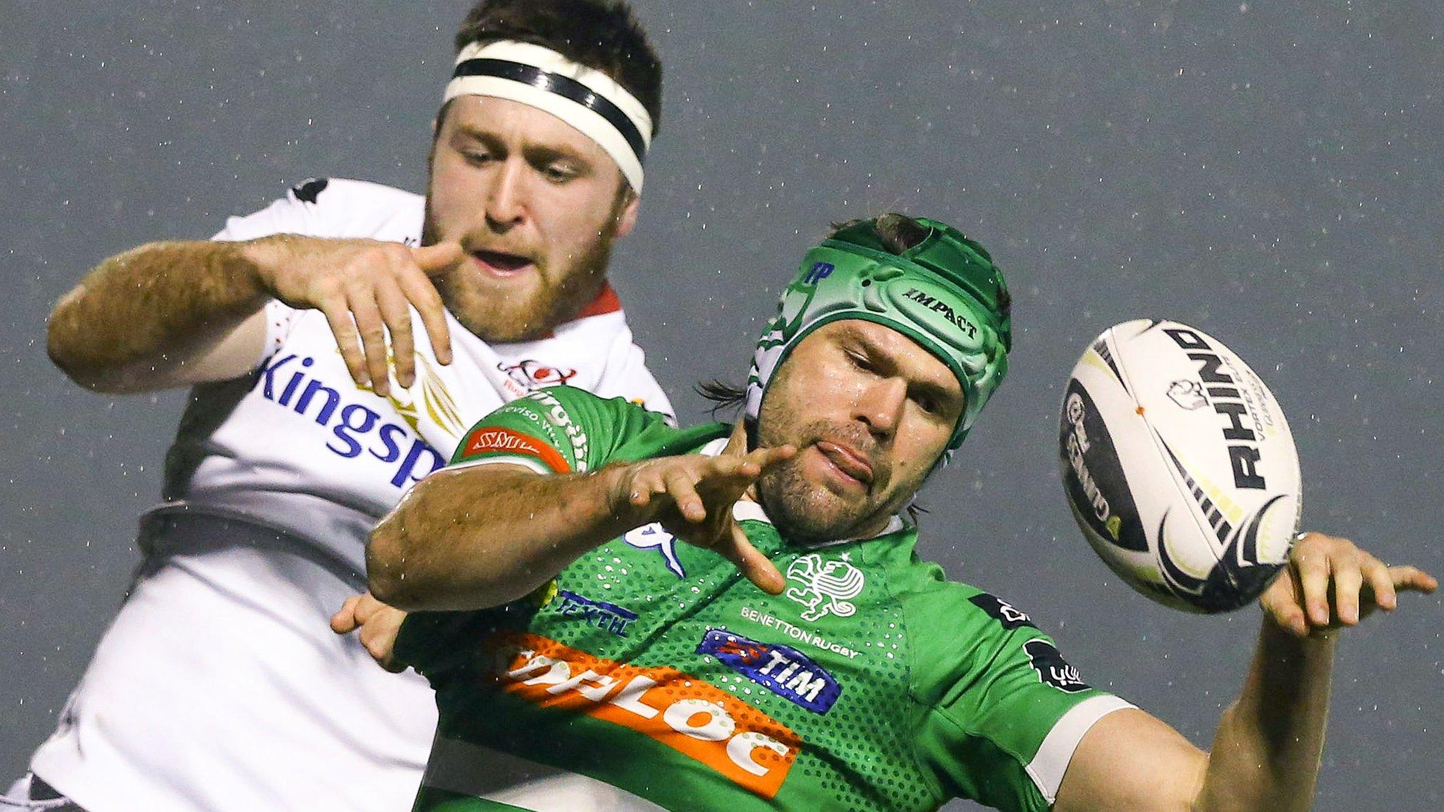 Ulster's Alan O'Connor challenges Treviso's Tom Palmer in a line-out