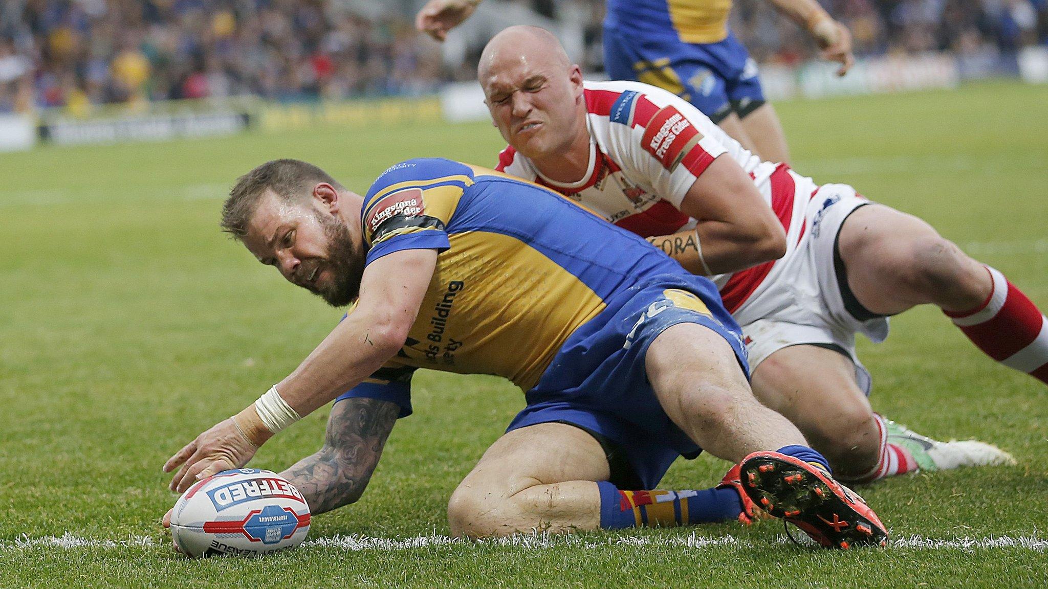 Adam Cuthbertson goes over for Leeds' first try at Headingley