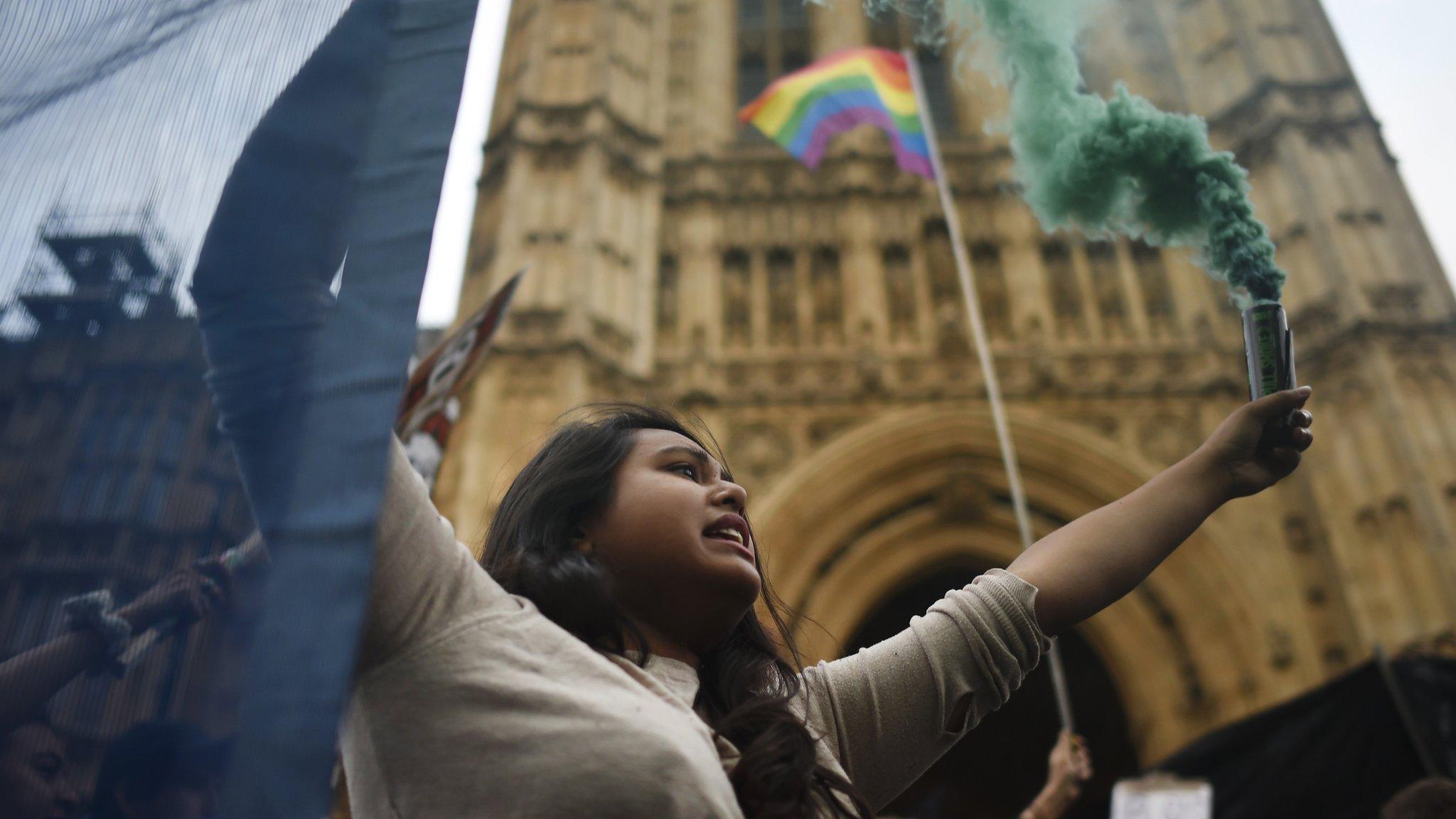 Pro EU campaigners demonstrate outside the House of Commons on September 3, 2019 in London, England.