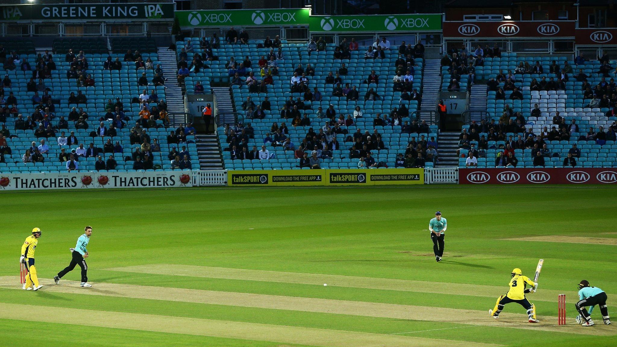 The Oval crowd