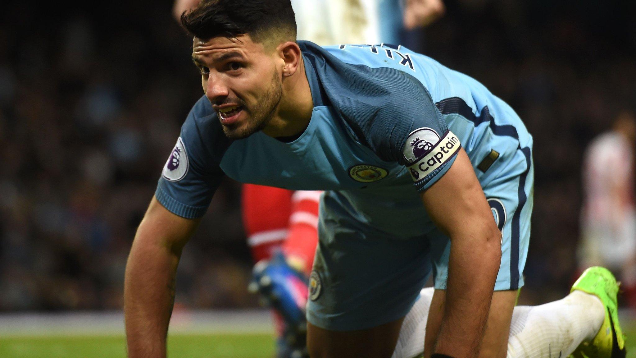 Aguero reacts