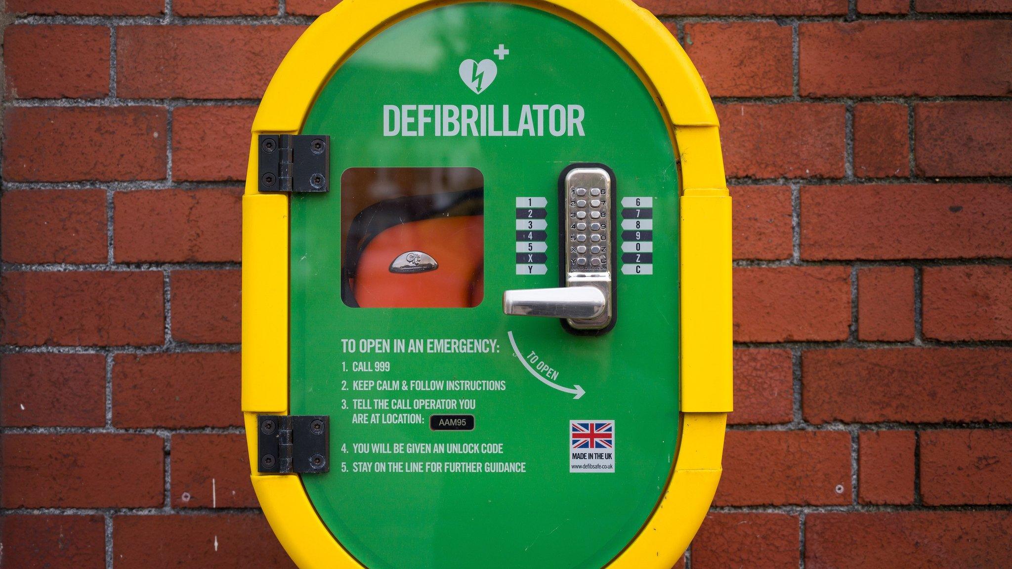 Defibrillator