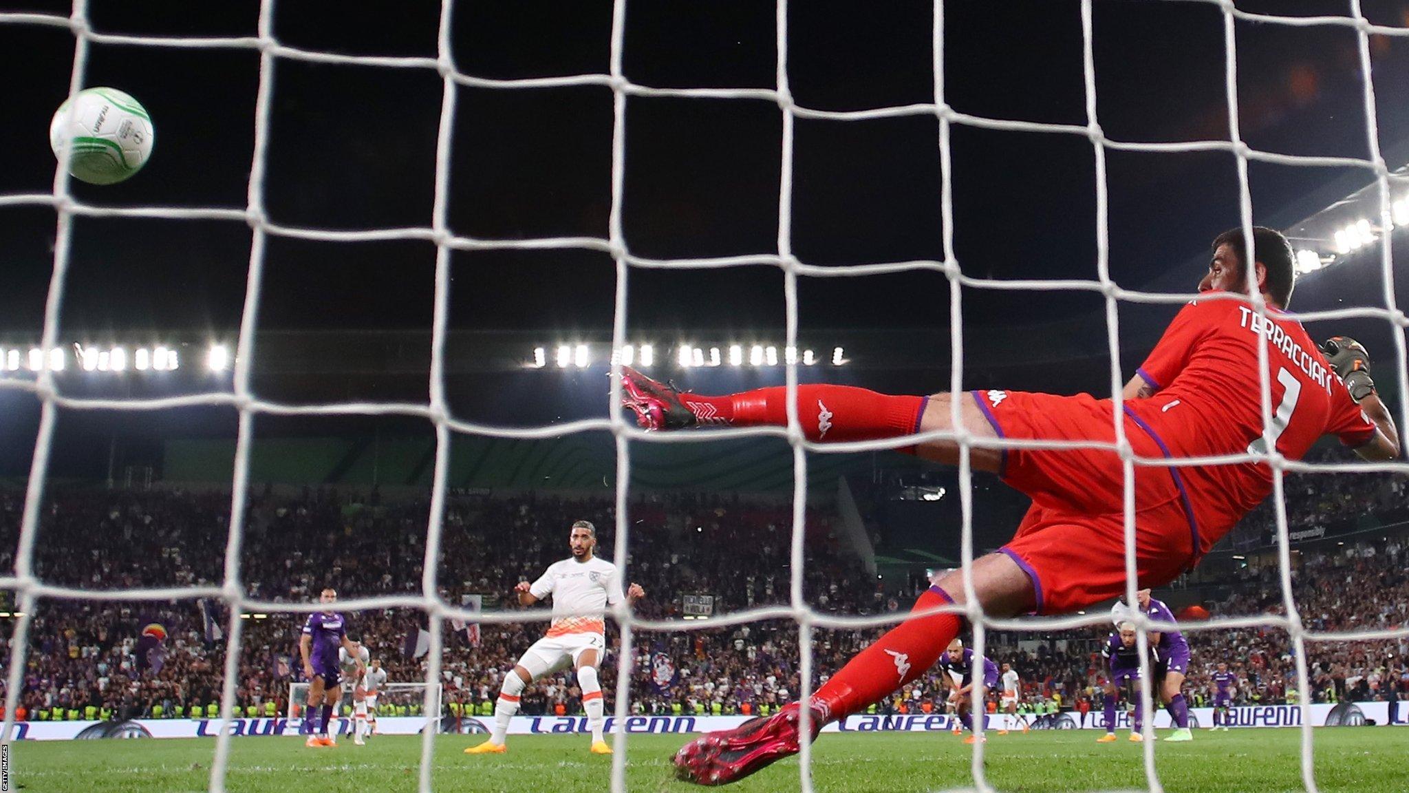 Said Benrahma scores West Ham's opening goal with a penalty