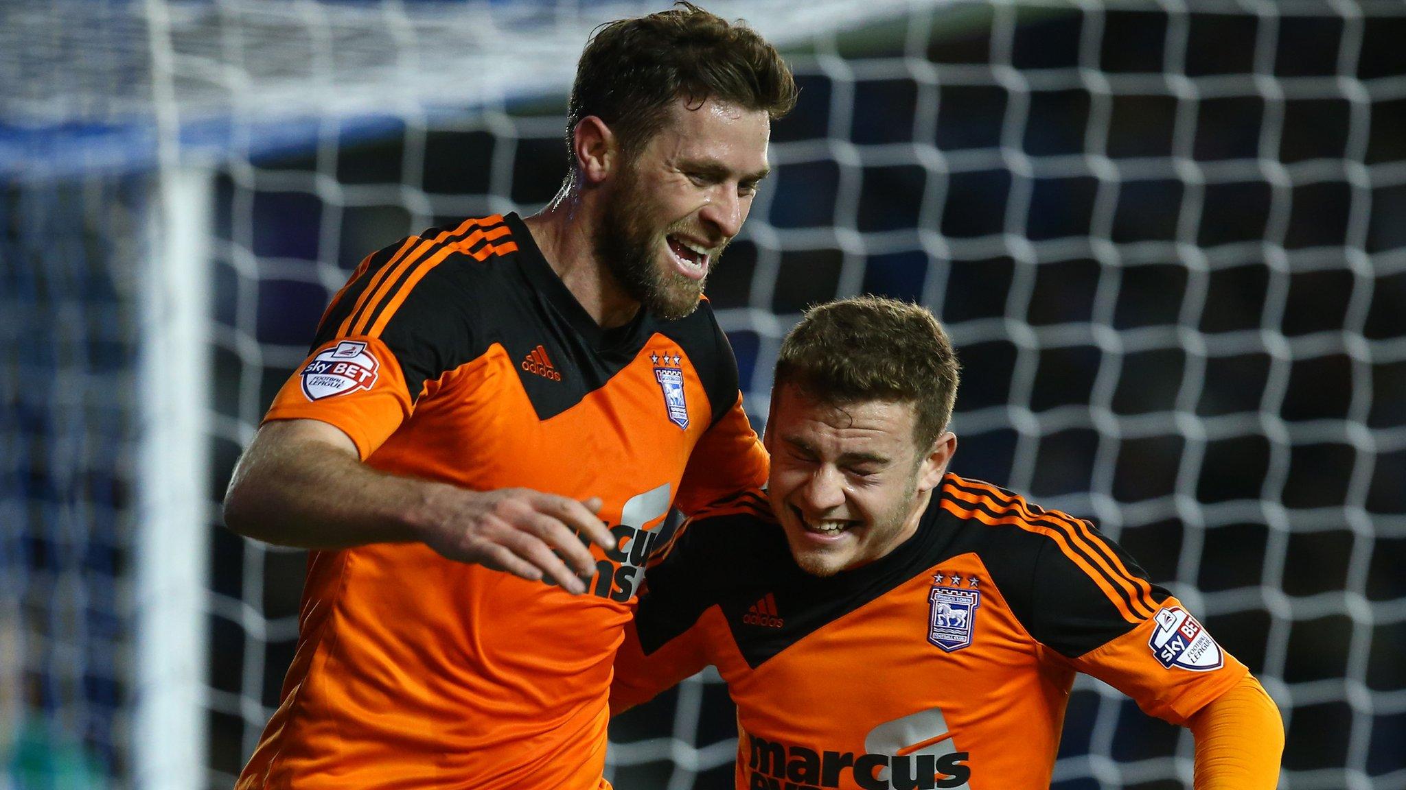 Daryl Murphy celebrates