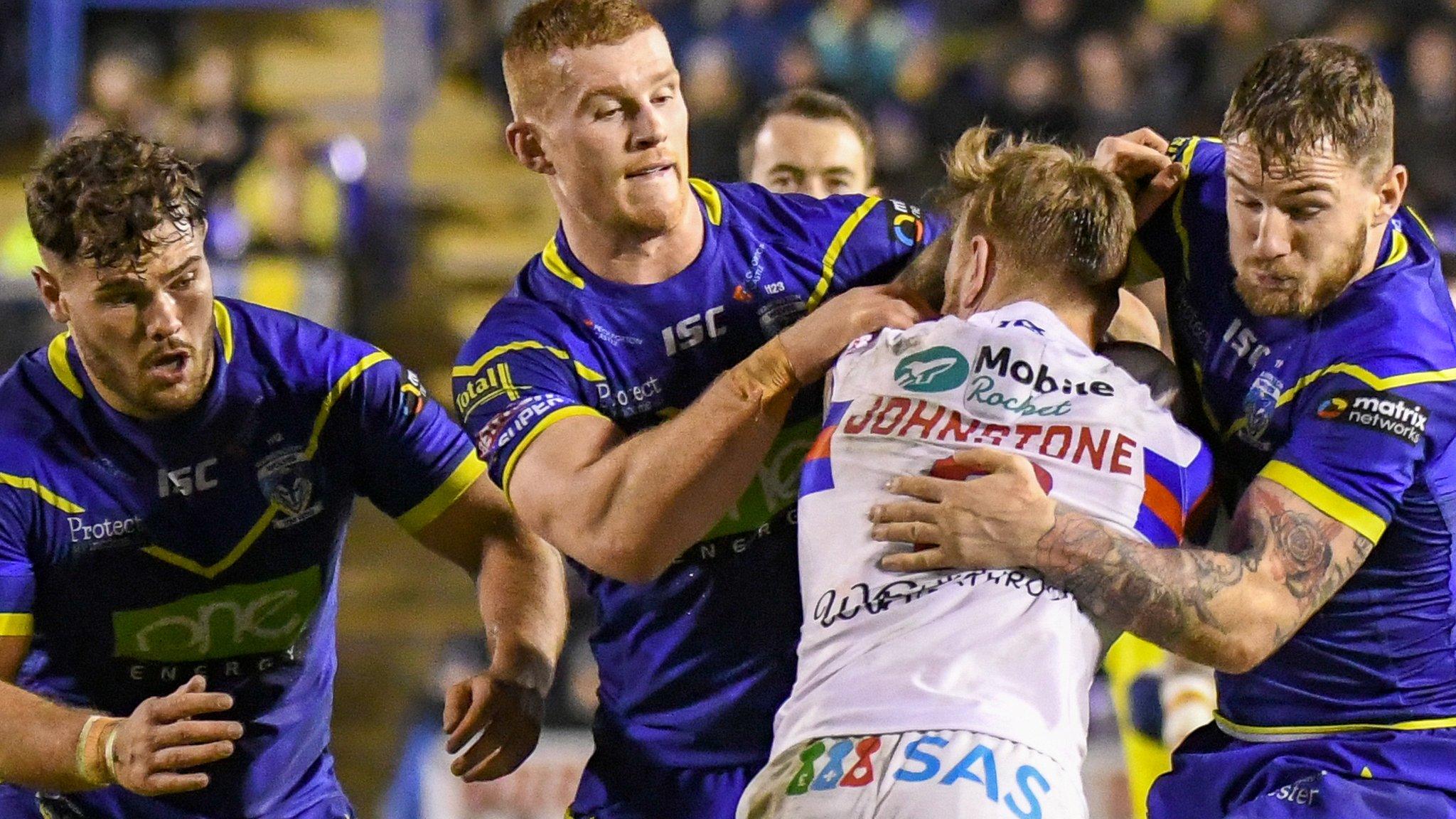 Warrington Wolves defended resolutely against Wakefield in the second half