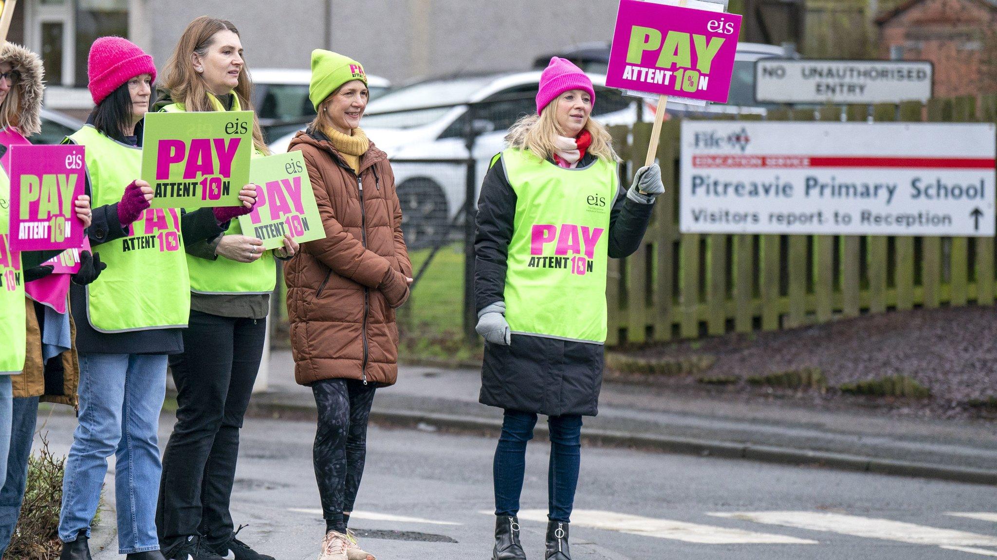 teachers protest outside school