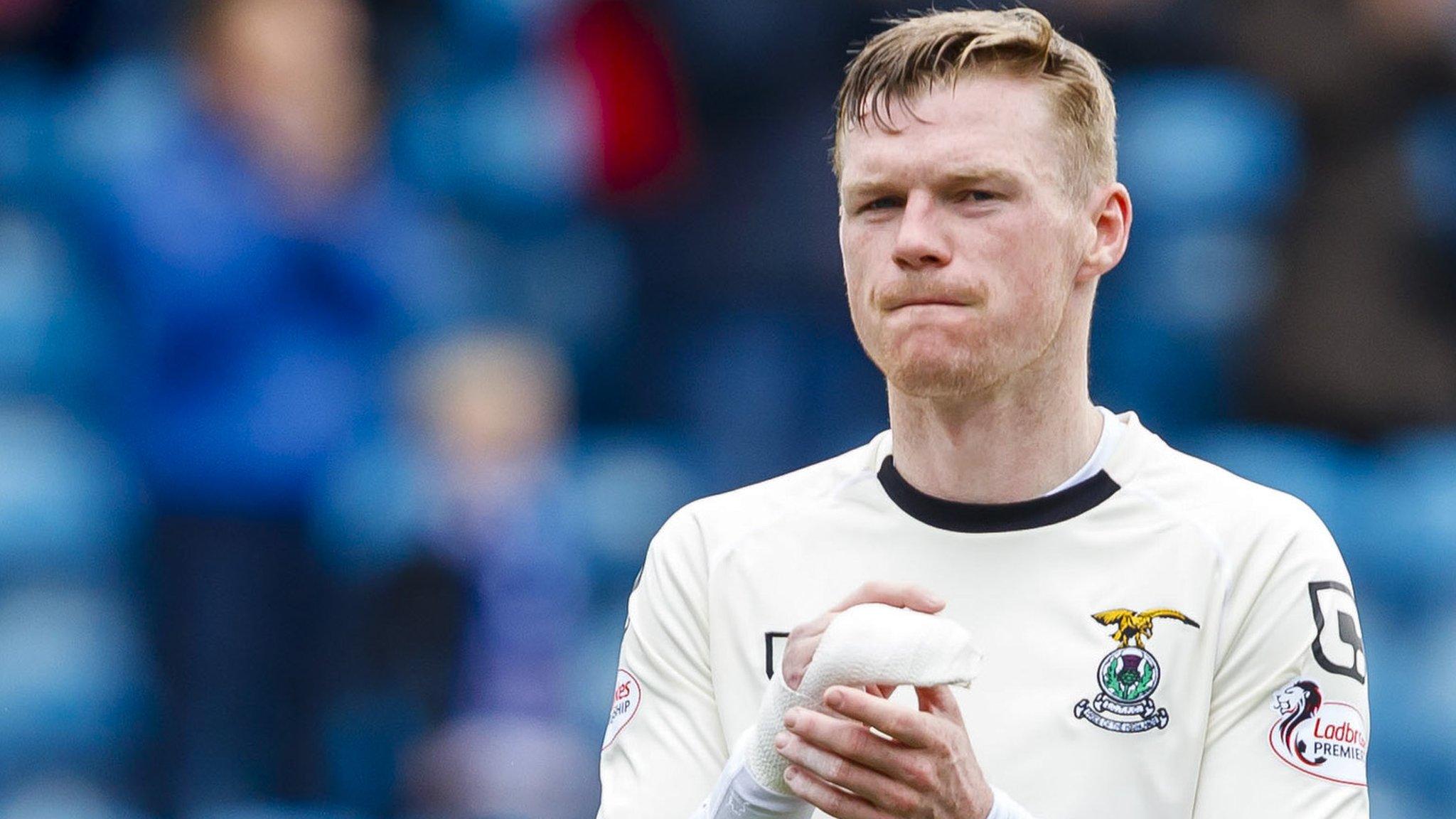 Billy Mckay in Inverness Caledonian Thistle colours