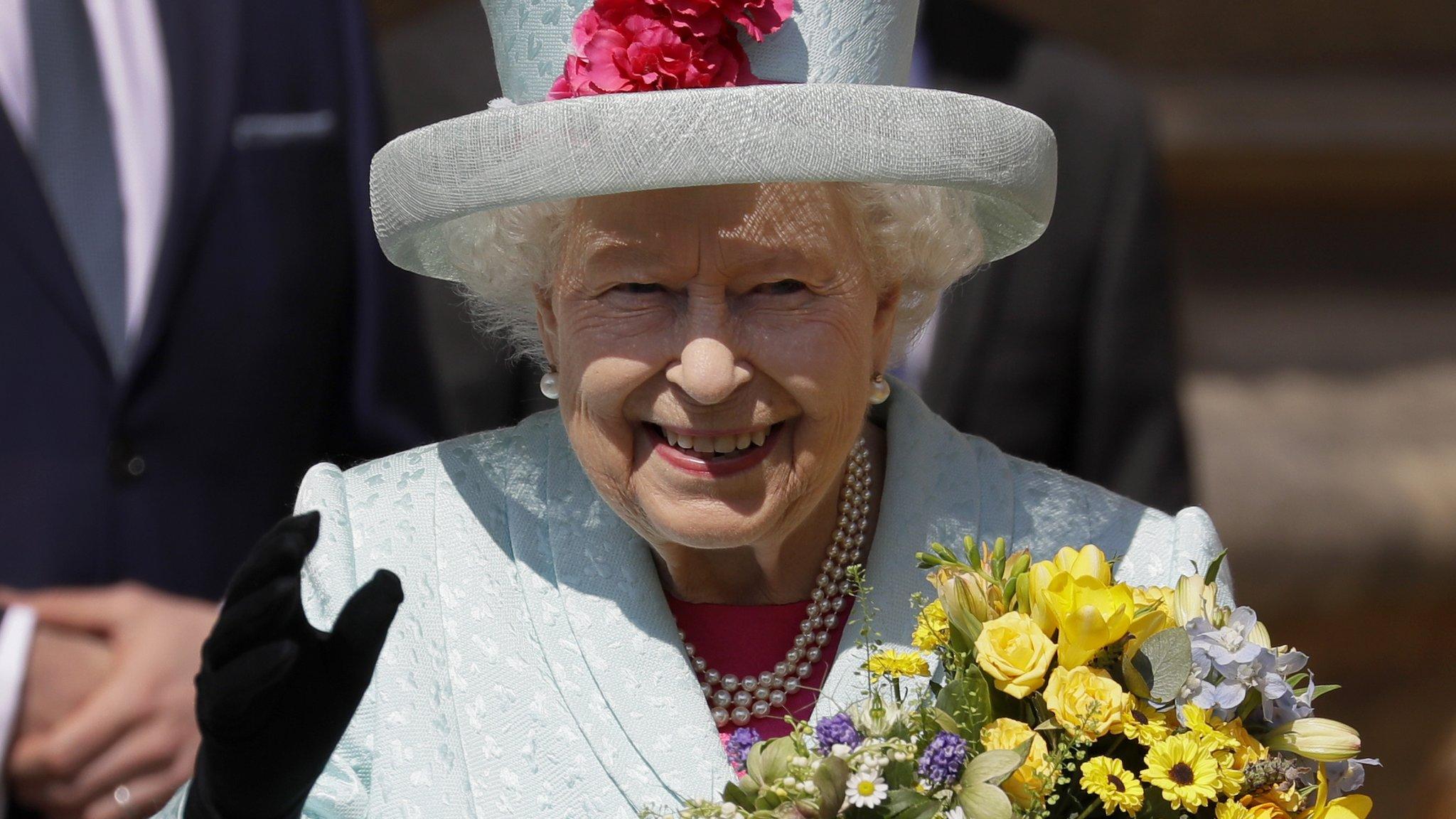 Queen-attended-easter-sunday-service-2019