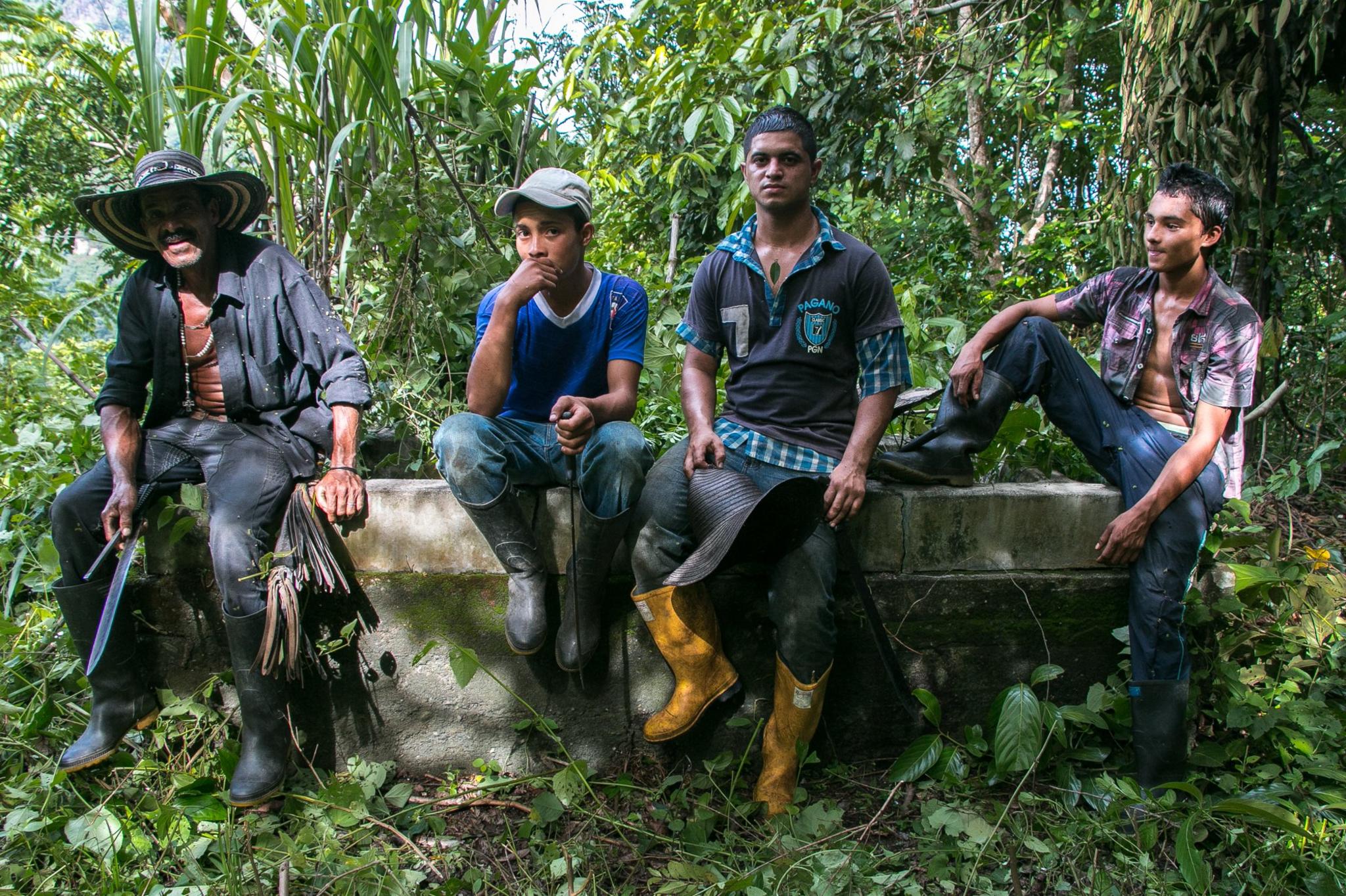 A group of farm workers, aged between 13 and 58 in Santa Lucia. July 2016