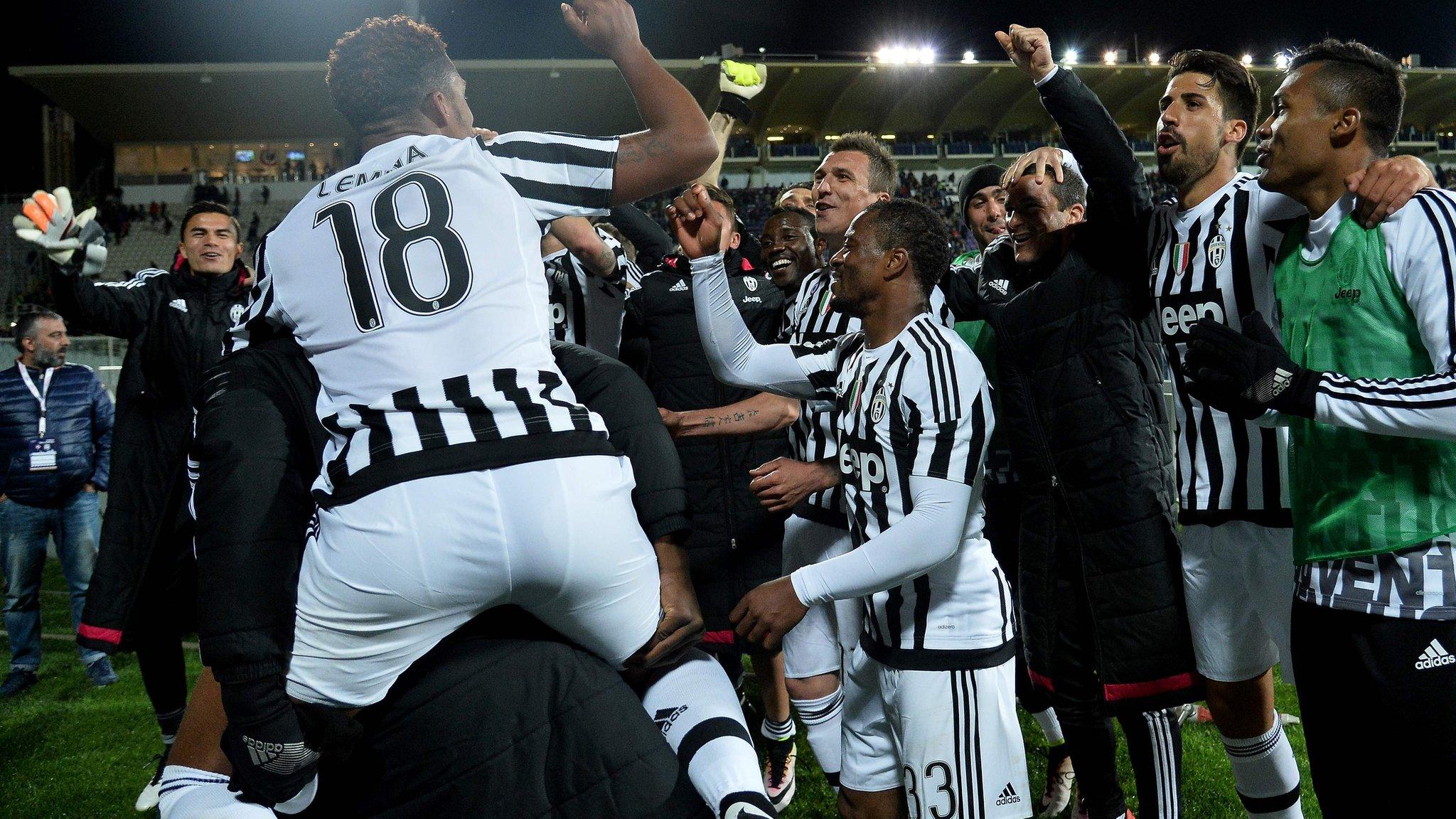 Juventus players celebrate