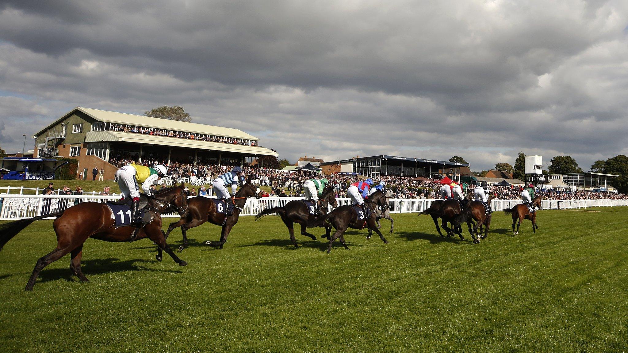 Hereford races is officilaly back on the fixture list