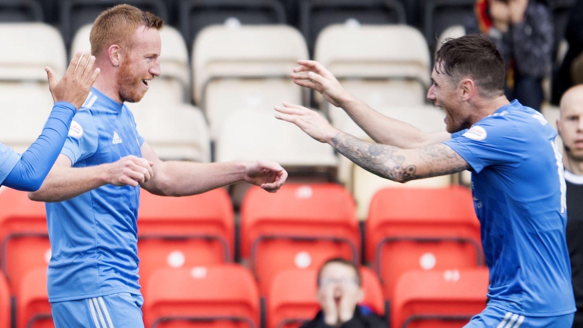 Adam Rooney celebrates