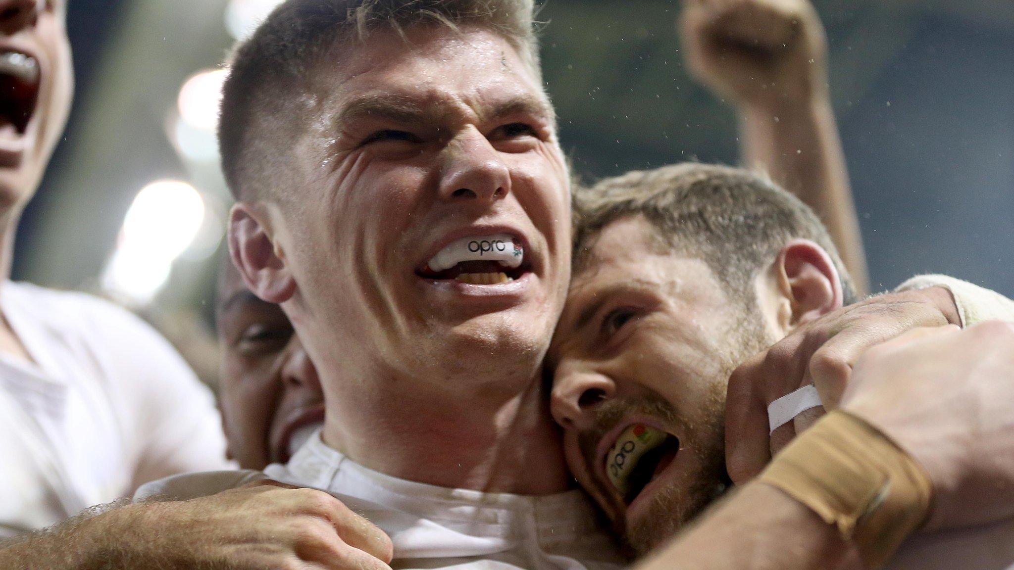 Owen Farrell and Elliot Daly celebrate