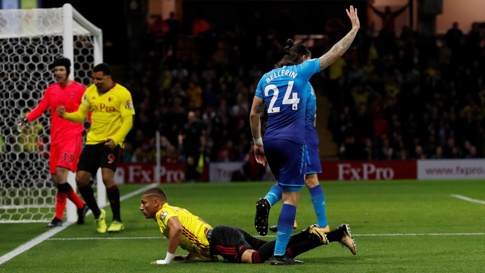 Richarlison fouled