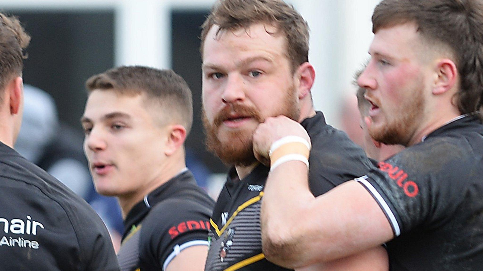 Tom Ashton