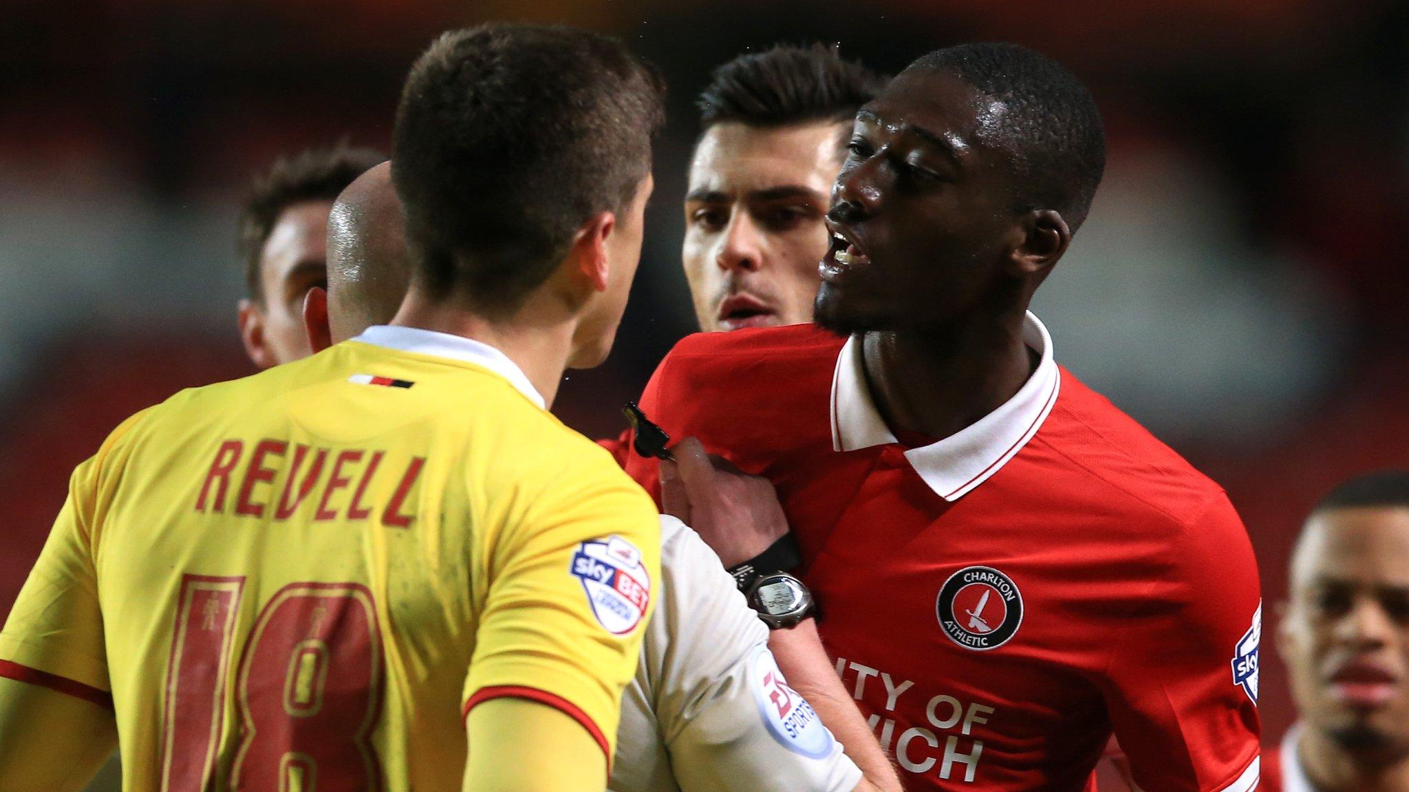 Yaya Sanogo sending off