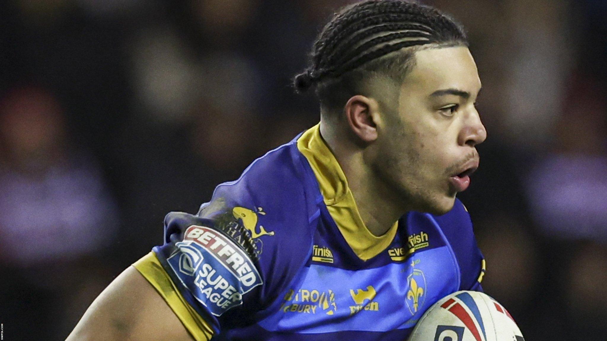 Lewis Murphy in action for Wakefield Trinity