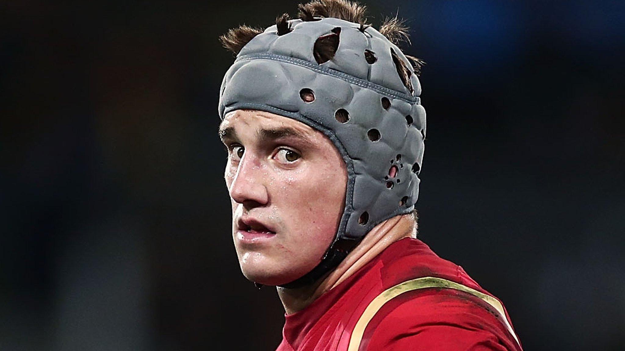 Jonathan Davies