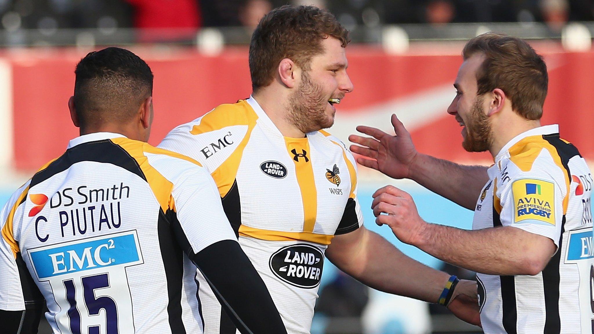 Thomas Young celebrates for Wasps