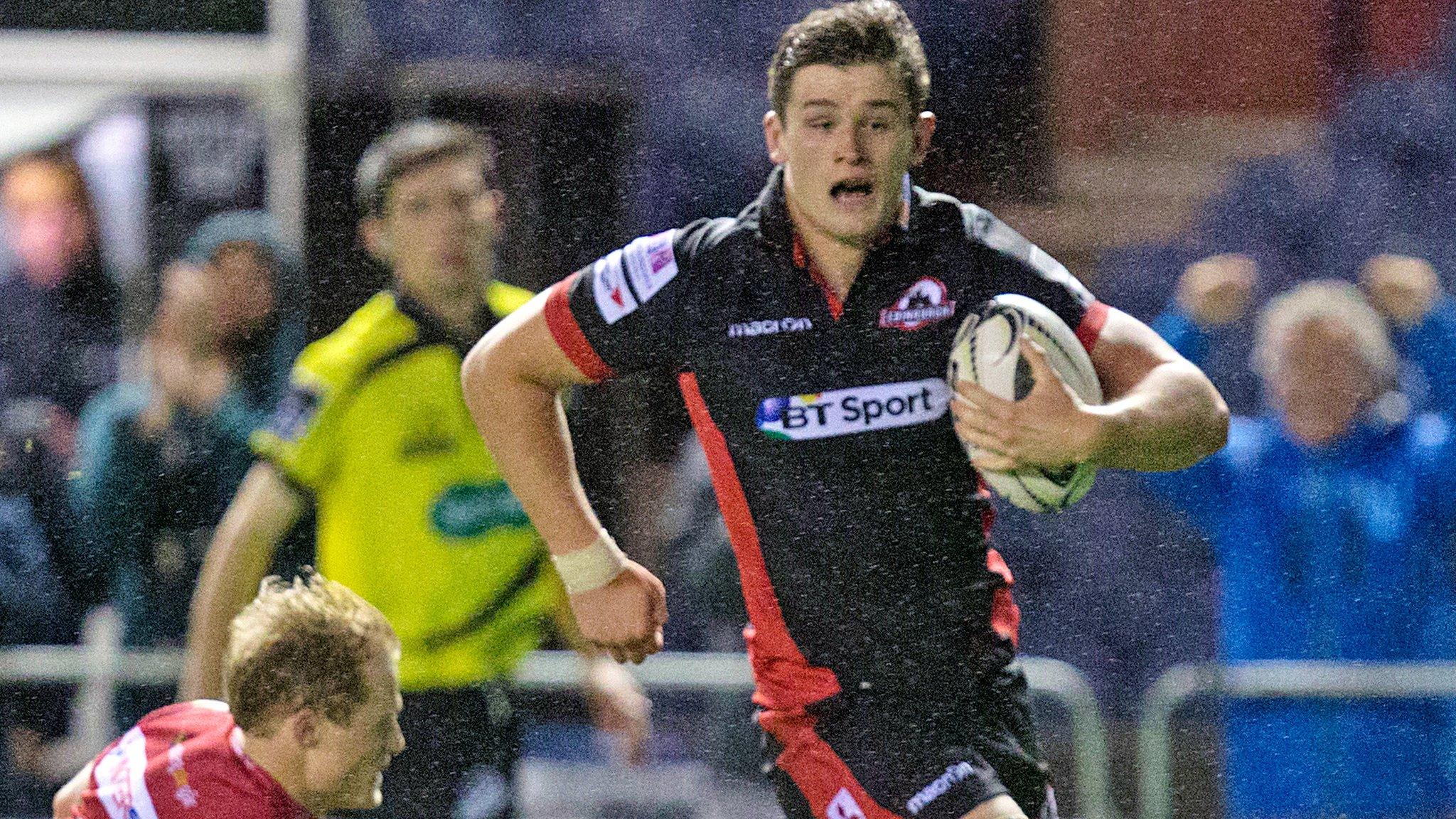 Number eight Magnus Bradbury scores Edinburgh's second try