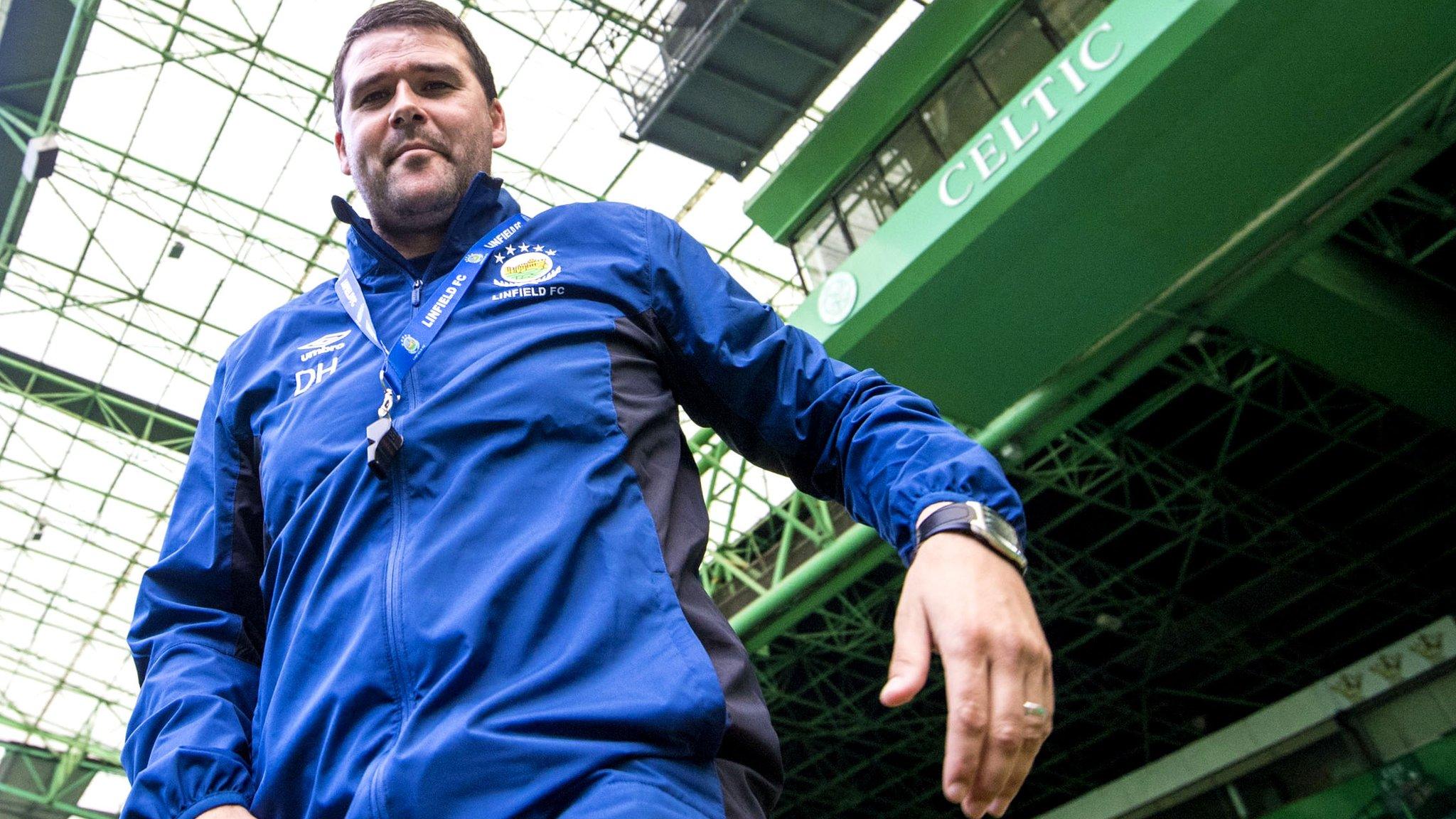 Linfield manager David Healy