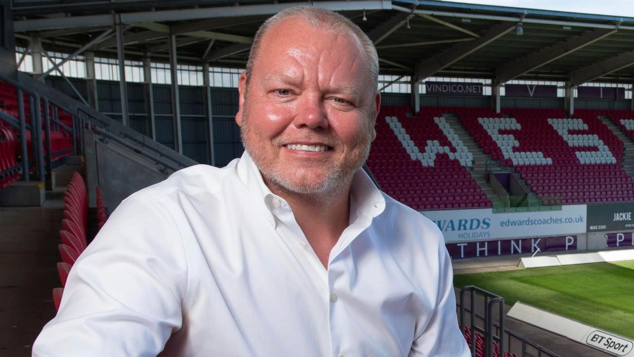 Simon Muderack at Parc y Scarlets