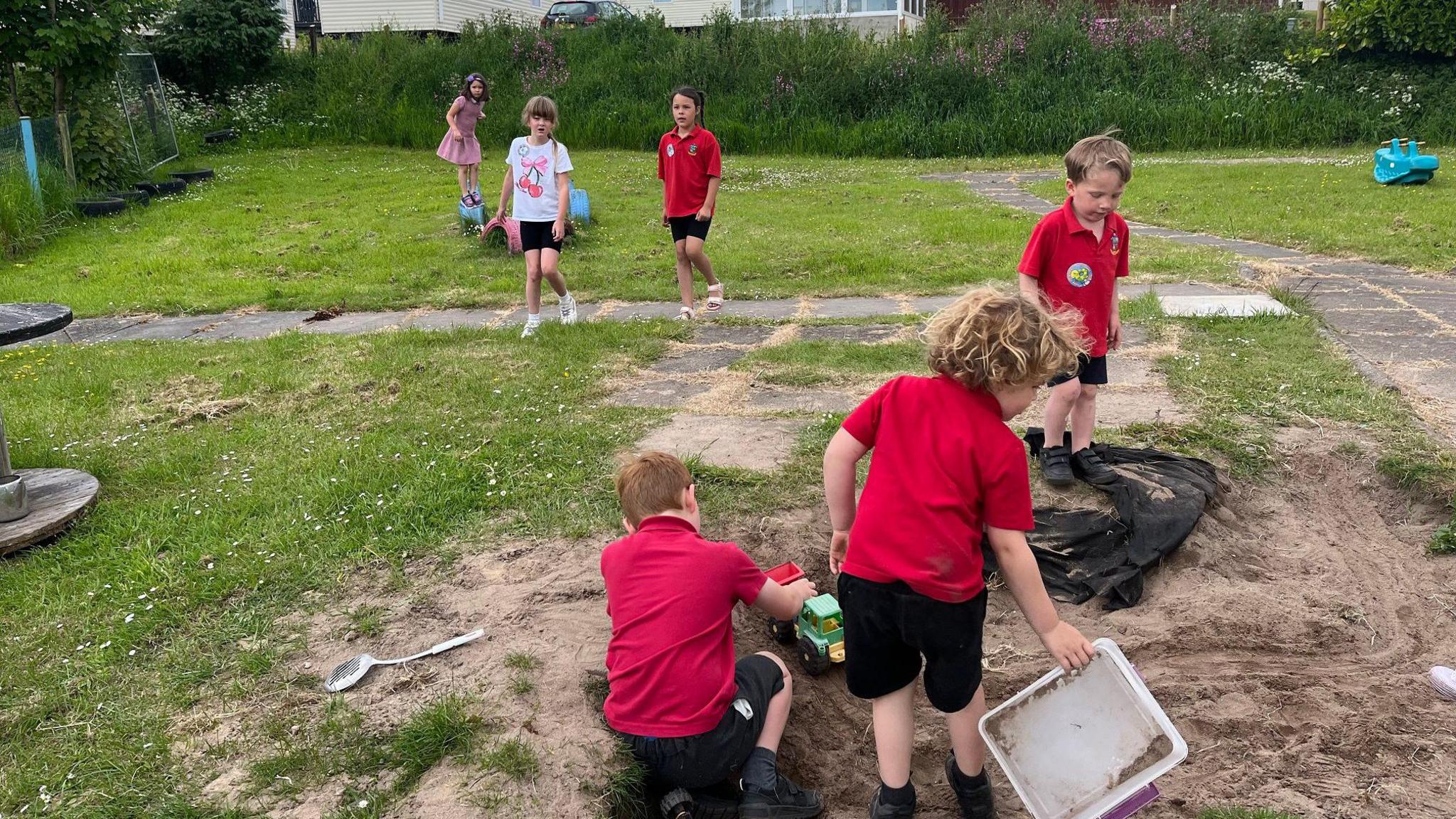Ysgol Gynradd Gymunedol Llansteffan
