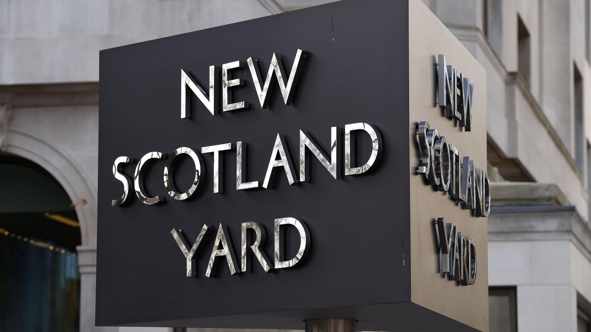 New Scotland Yard sign