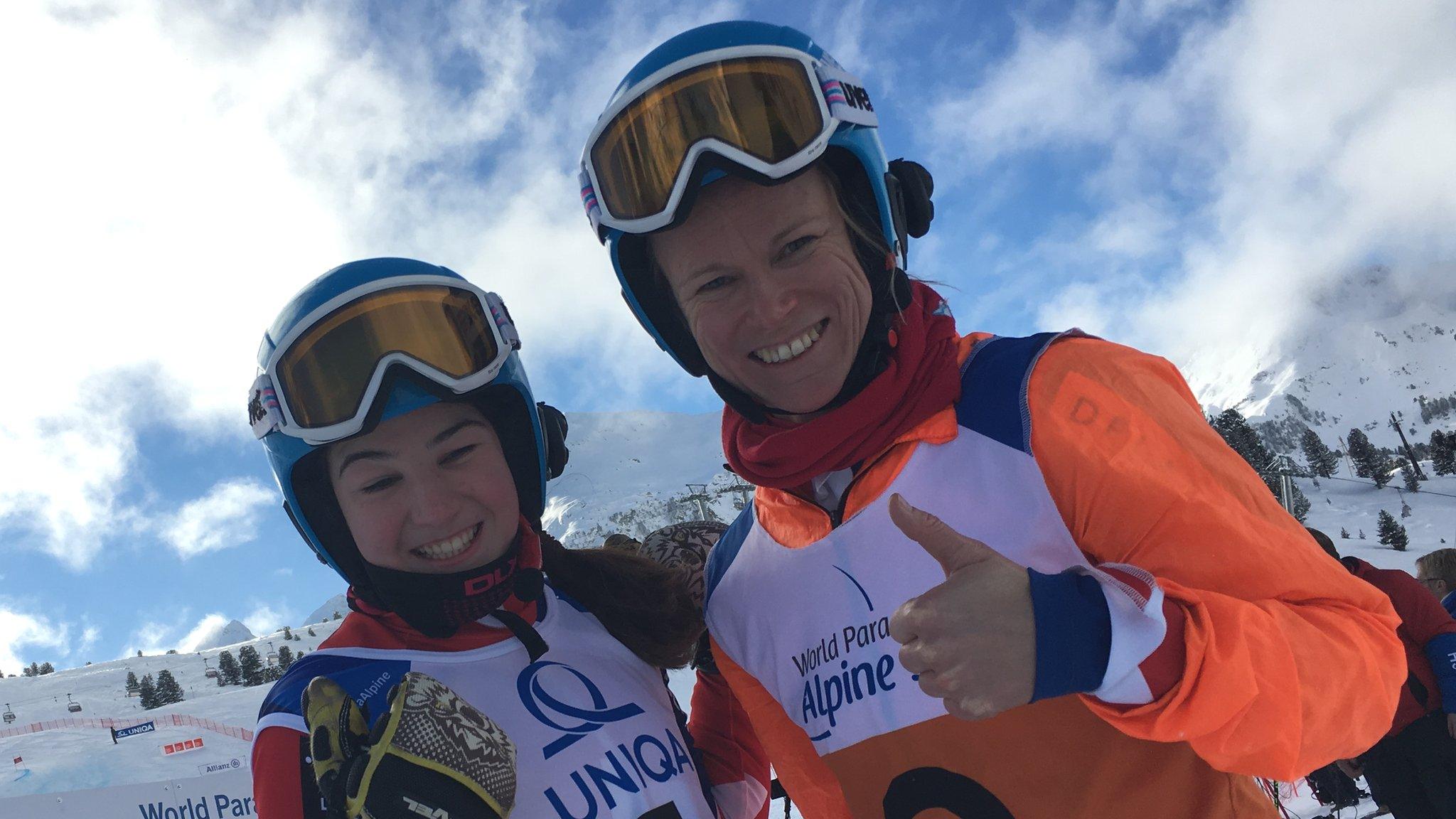 Menna Fitzpatrick and Jennifer Kehoe give the thumbs up after their event