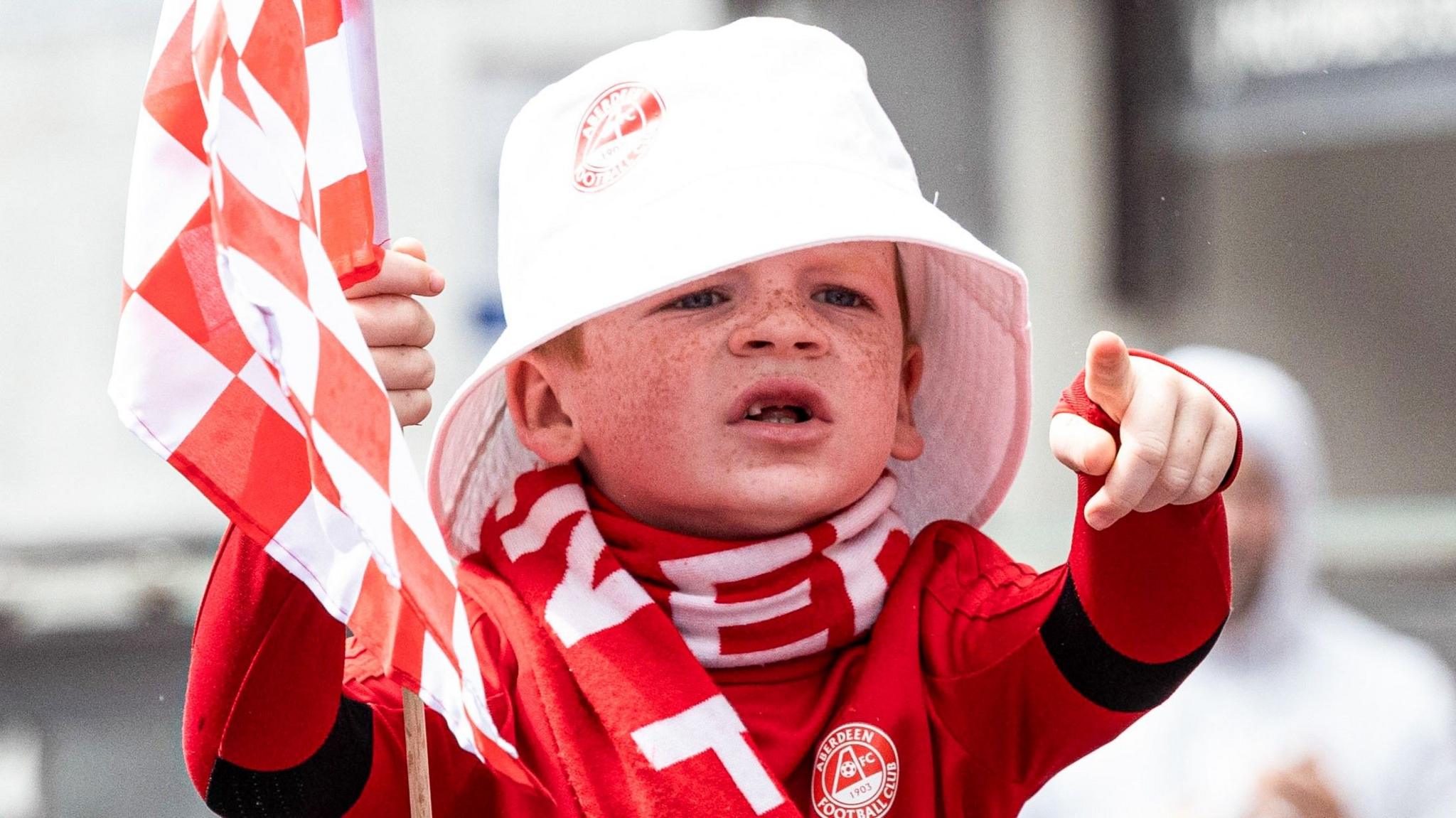 Young Aberdeen fan
