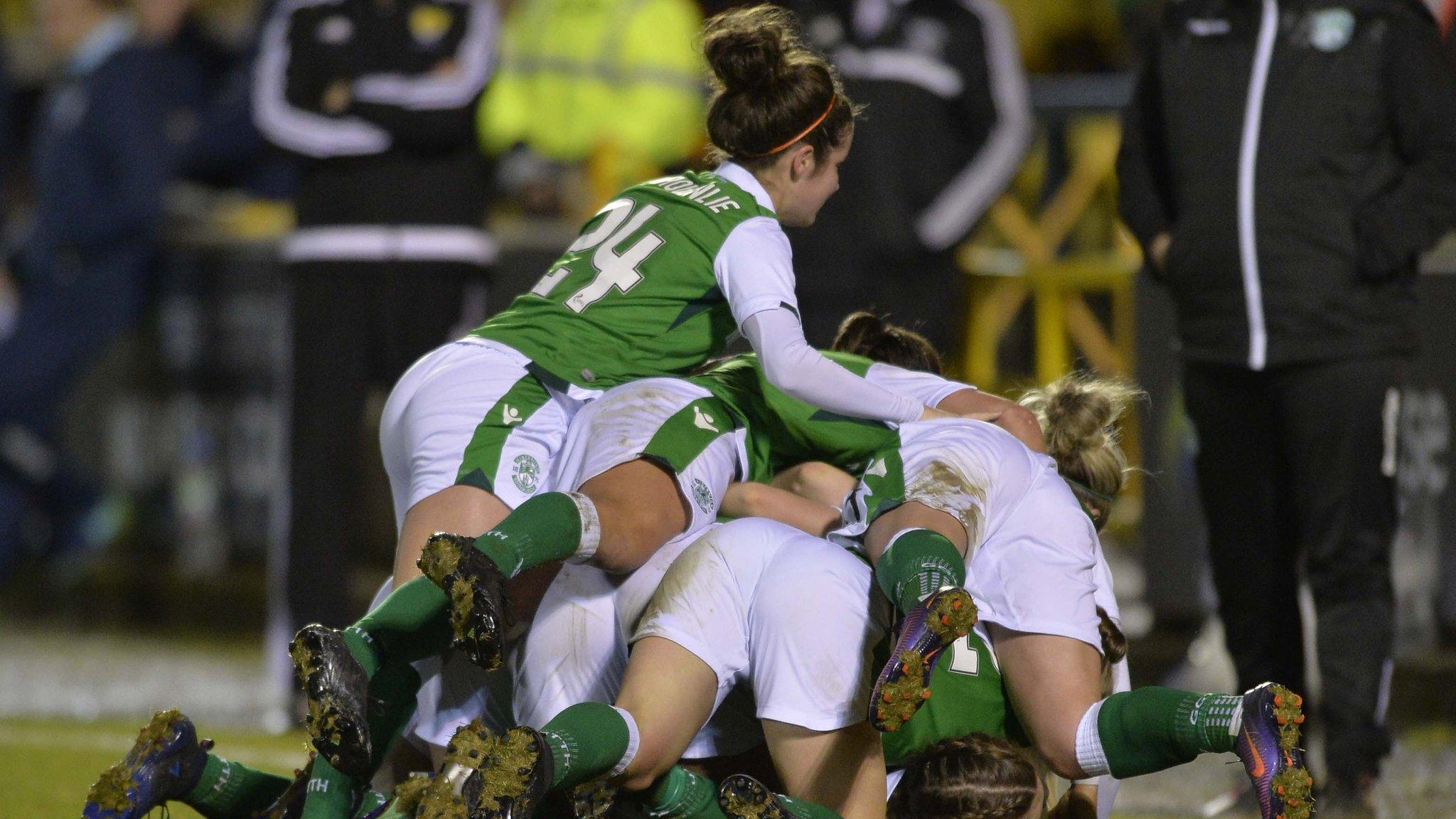 Hibs celebrate during the cup win