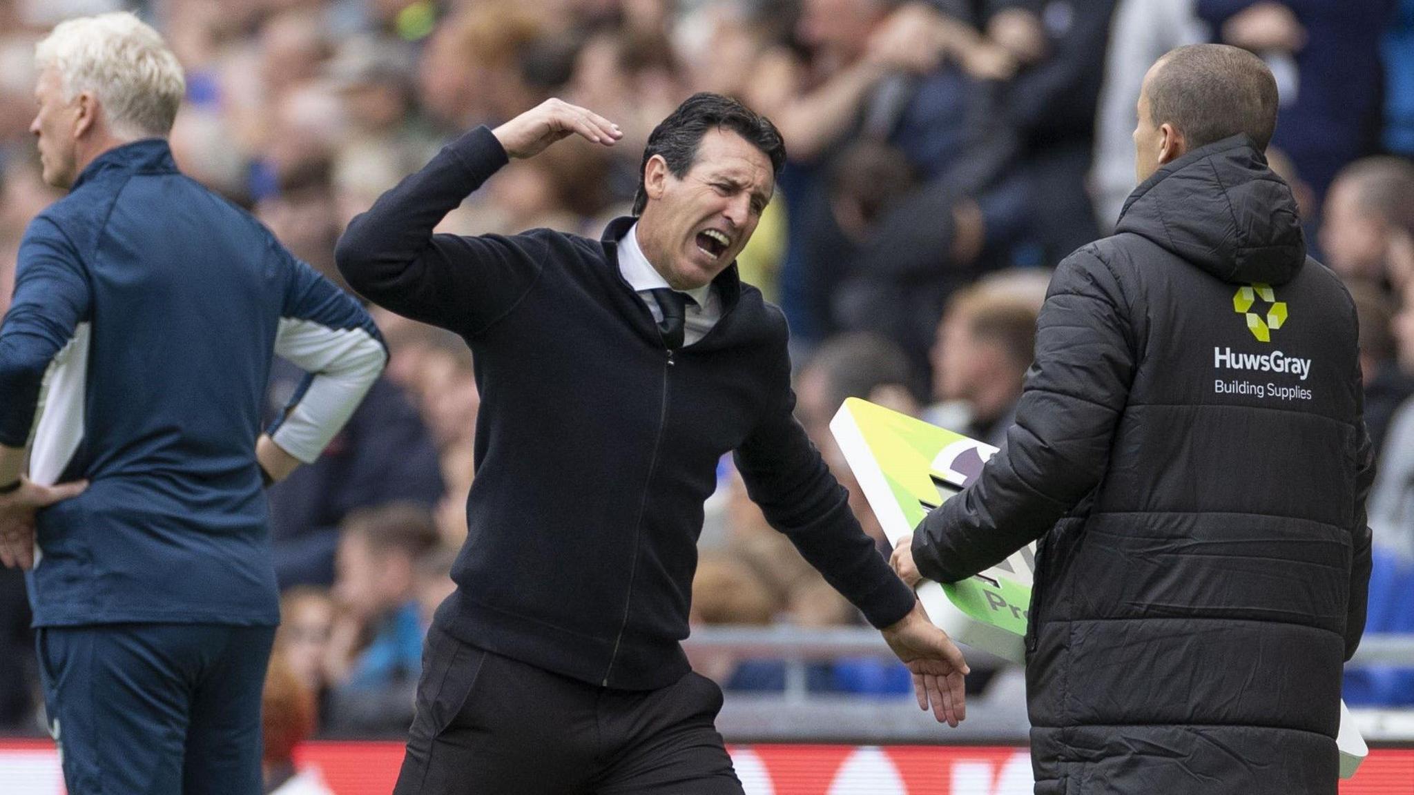 Unai Emery is disappointment during Aston Villa's 0-0 tie astatine Everton